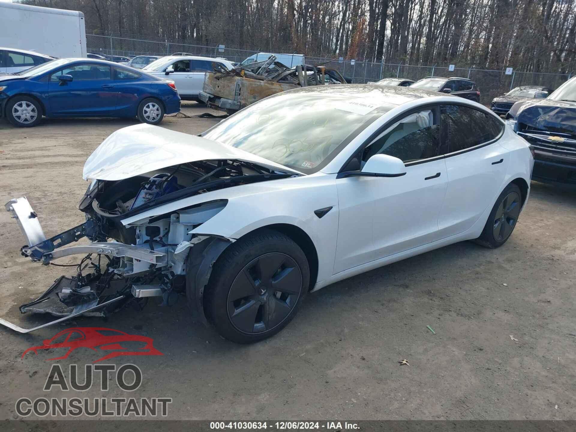 TESLA MODEL 3 2022 - 5YJ3E1EA5NF111173