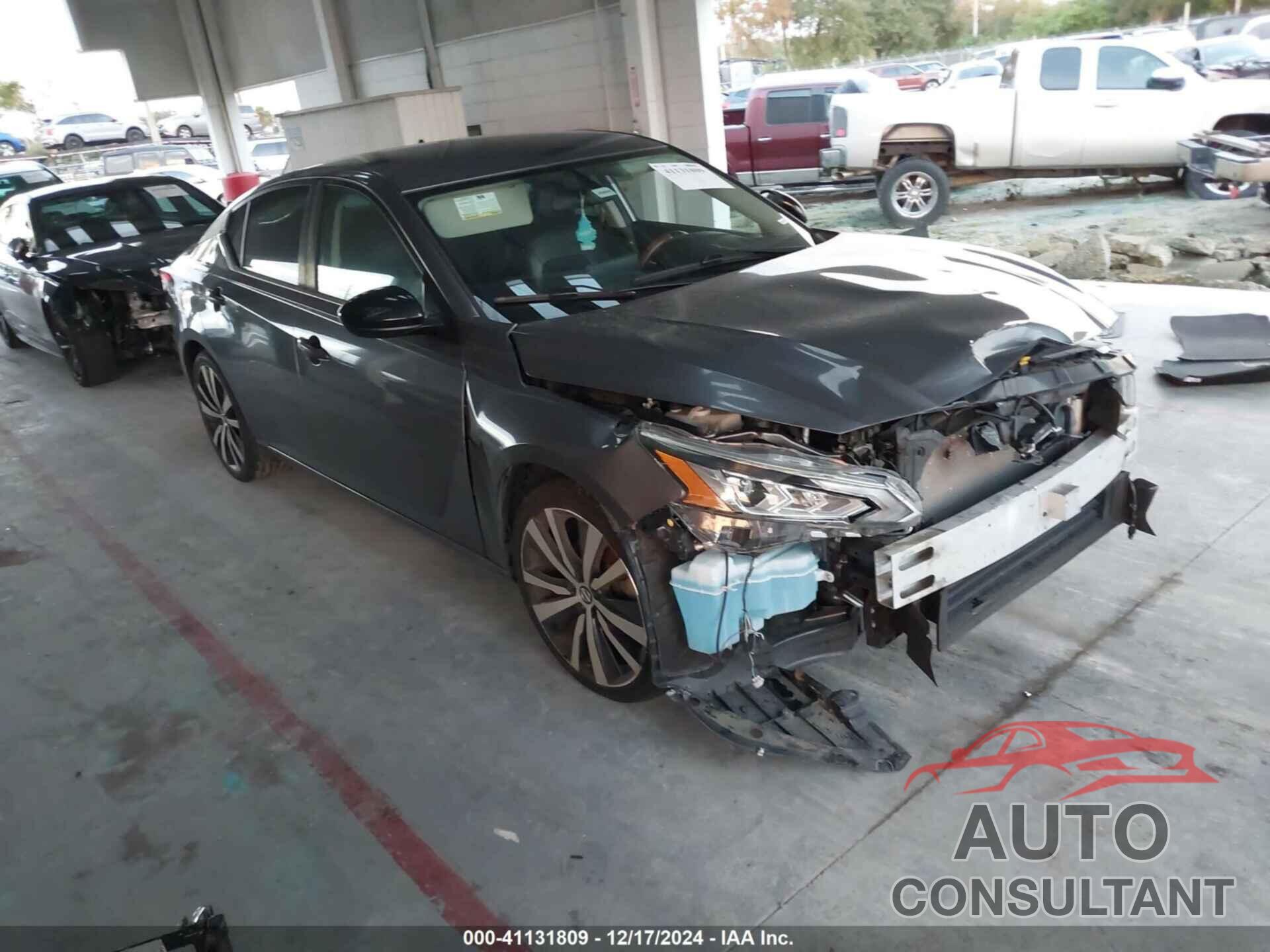 NISSAN ALTIMA 2019 - 1N4BL4CV2KC157163