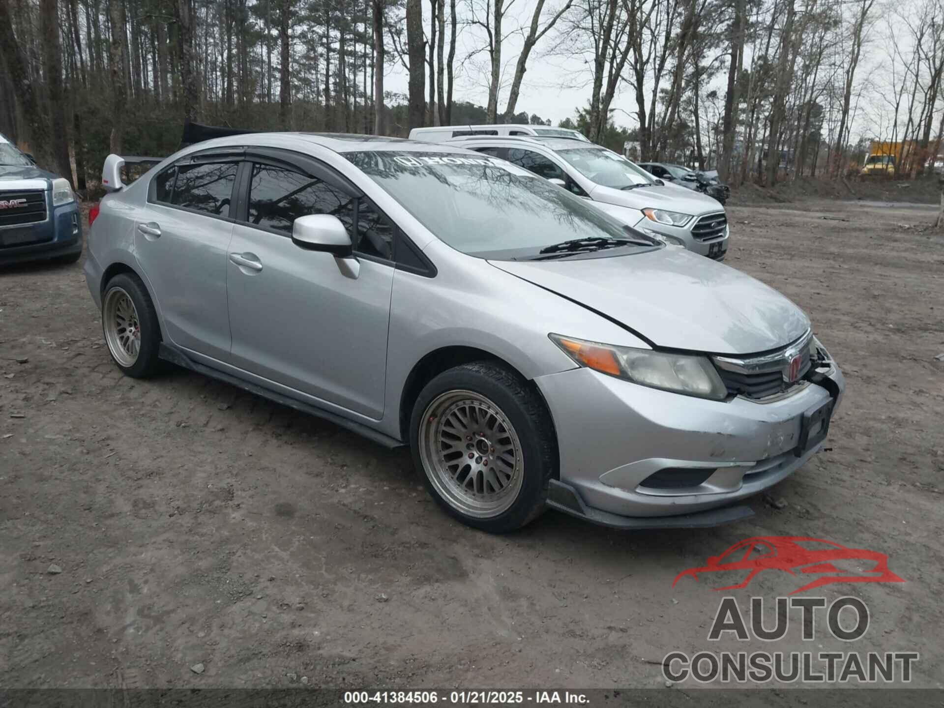 HONDA CIVIC 2012 - 2HGFB2F82CH557040