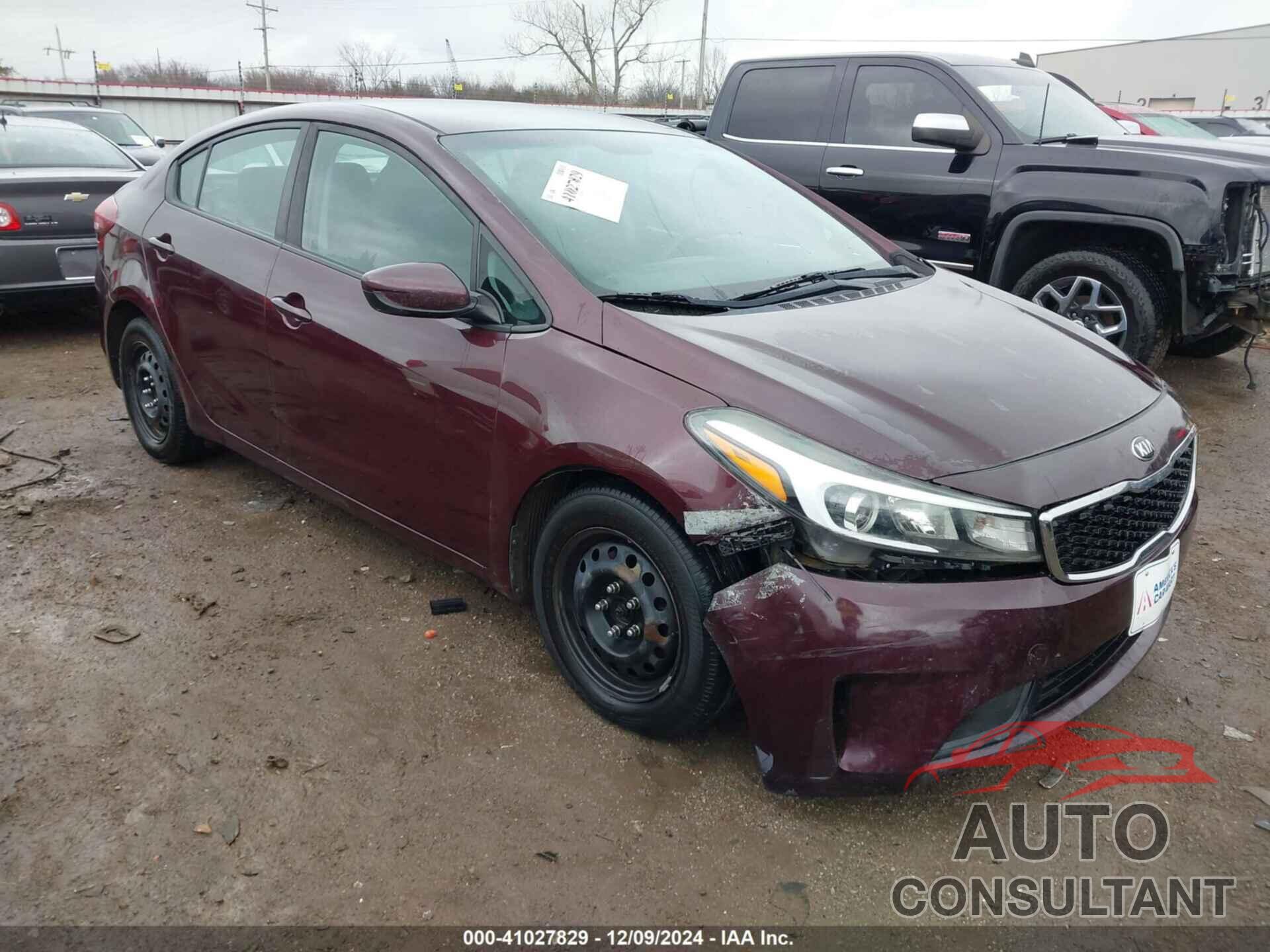 KIA FORTE 2018 - 3KPFK4A75JE230567