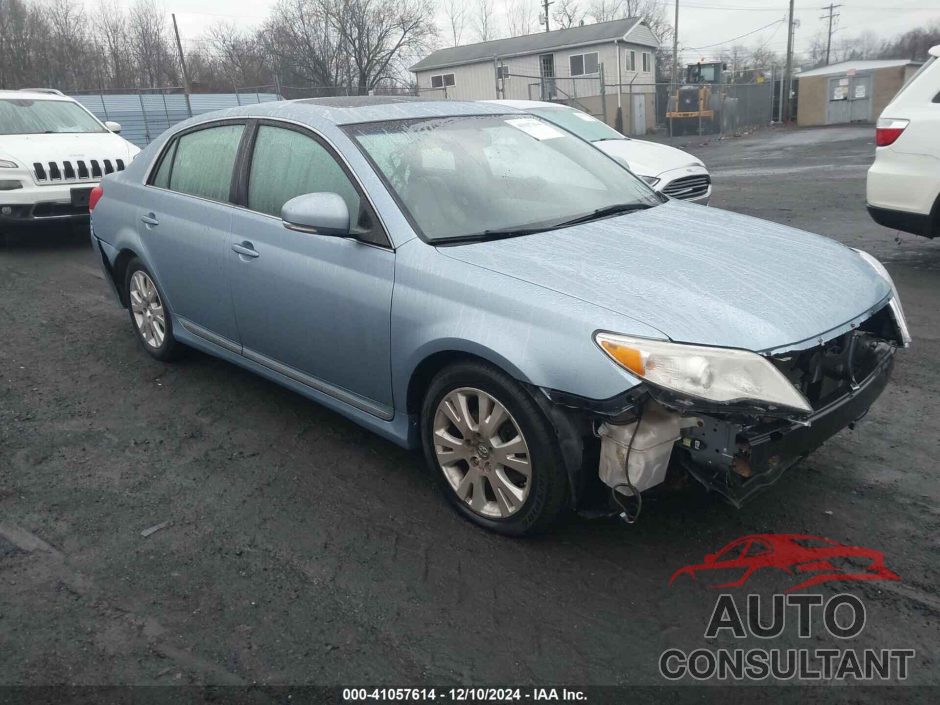 TOYOTA AVALON 2011 - 4T1BK3DB0BU428996