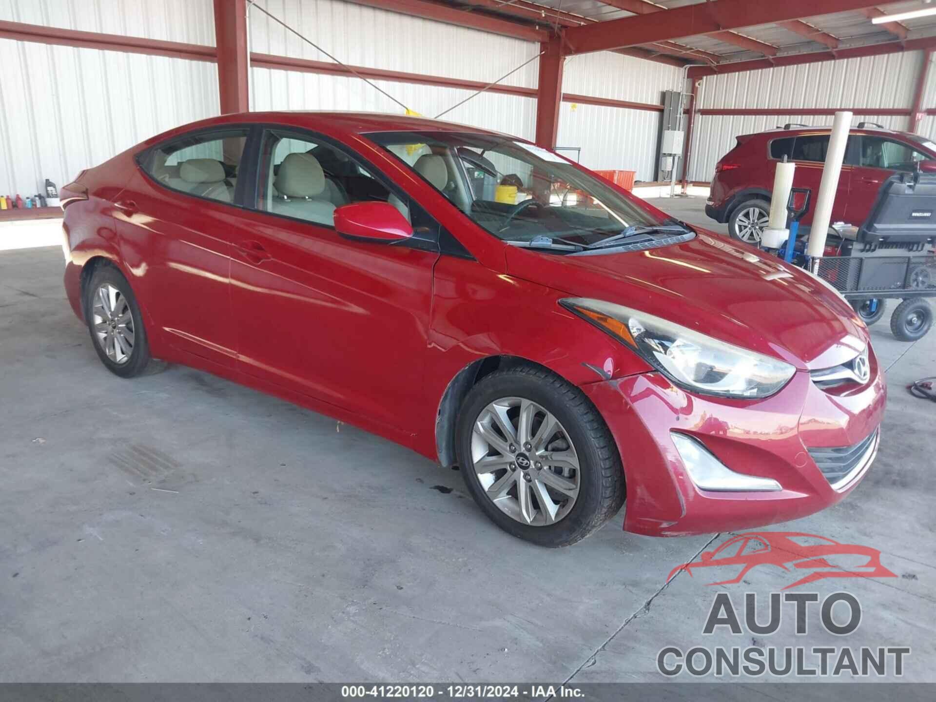 HYUNDAI ELANTRA 2015 - KMHDH4AE8FU253799