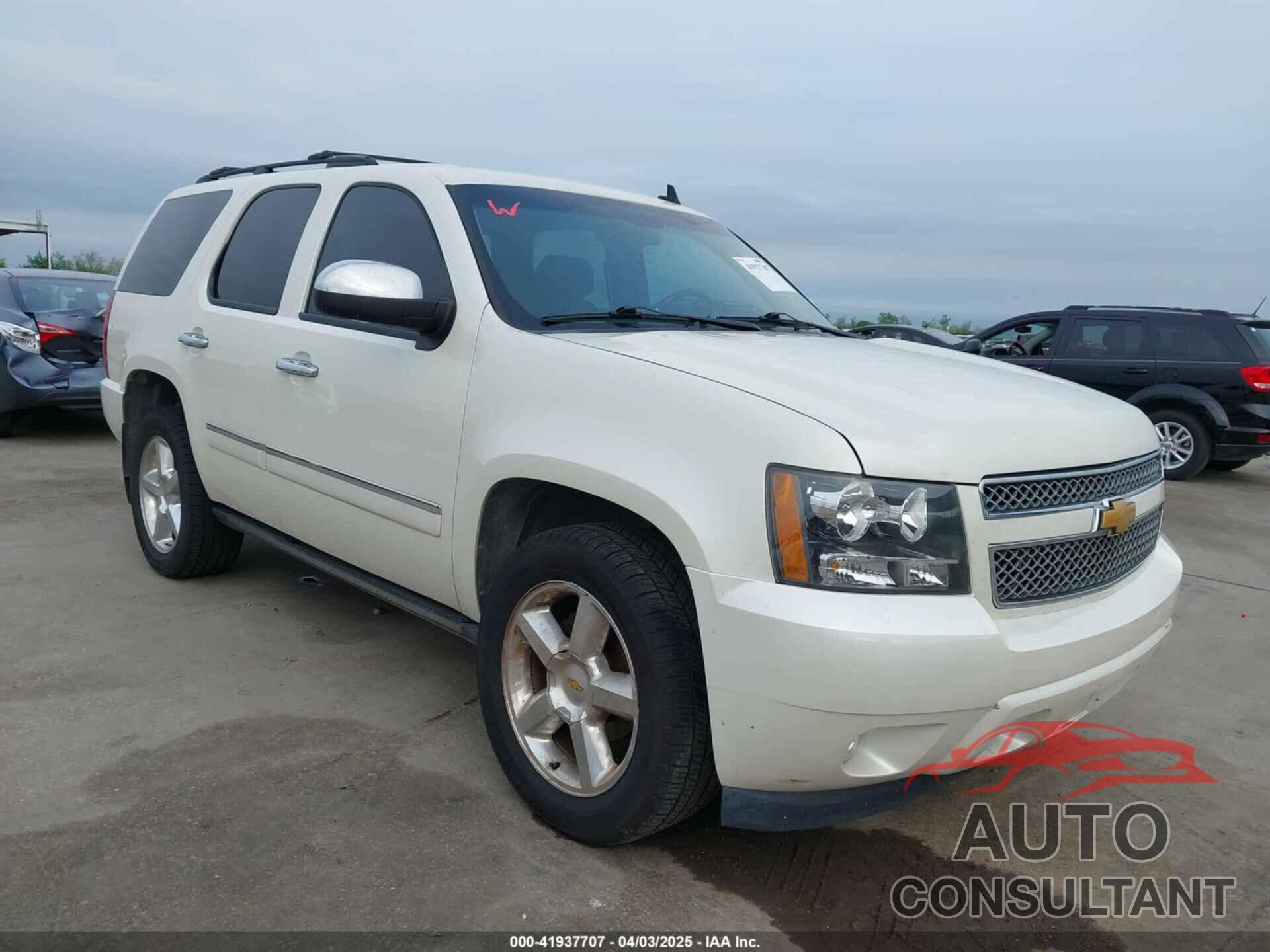 CHEVROLET TAHOE 2014 - 1GNSKCE04ER213380