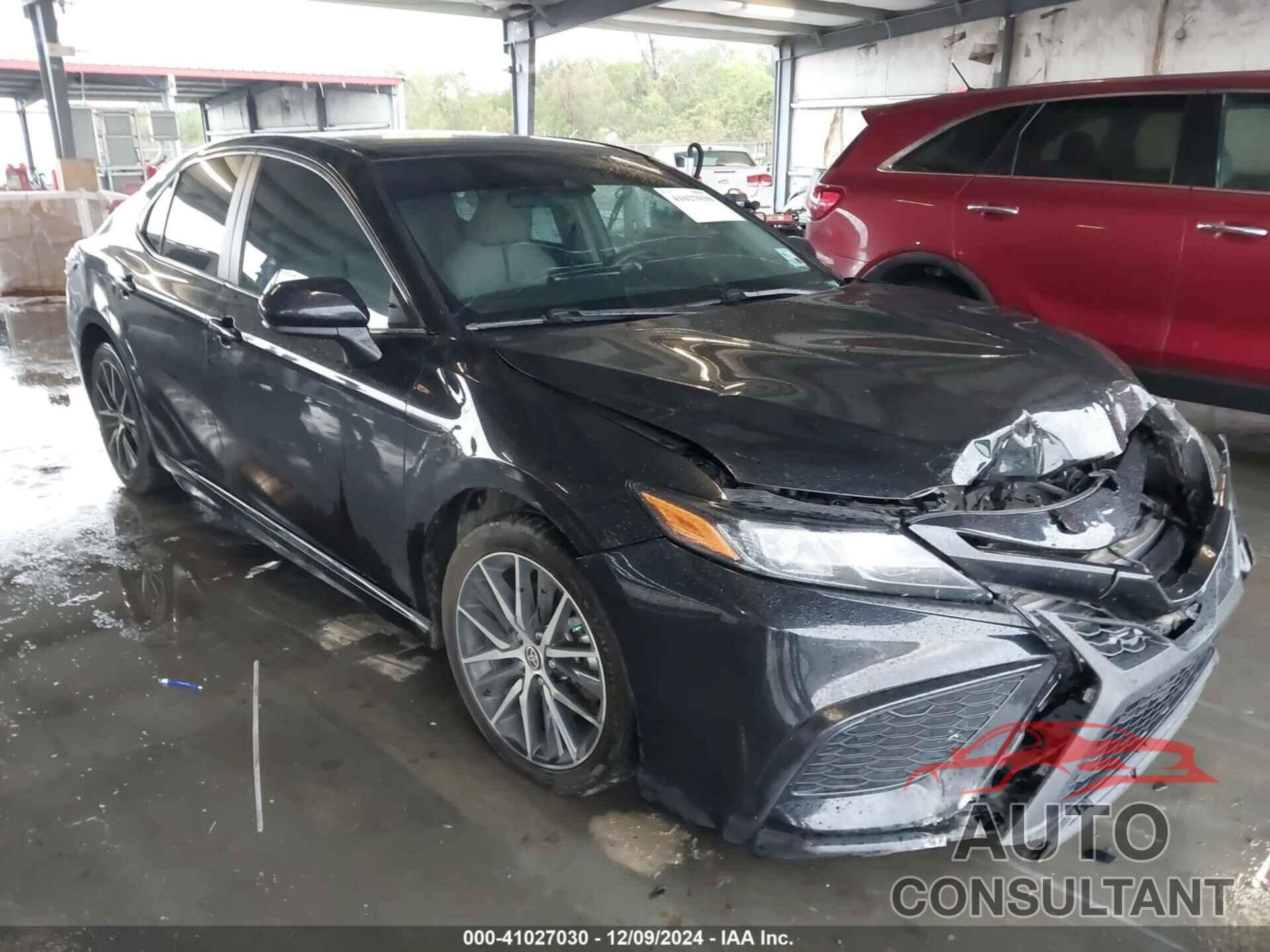 TOYOTA CAMRY 2021 - 4T1G11AK9MU602715