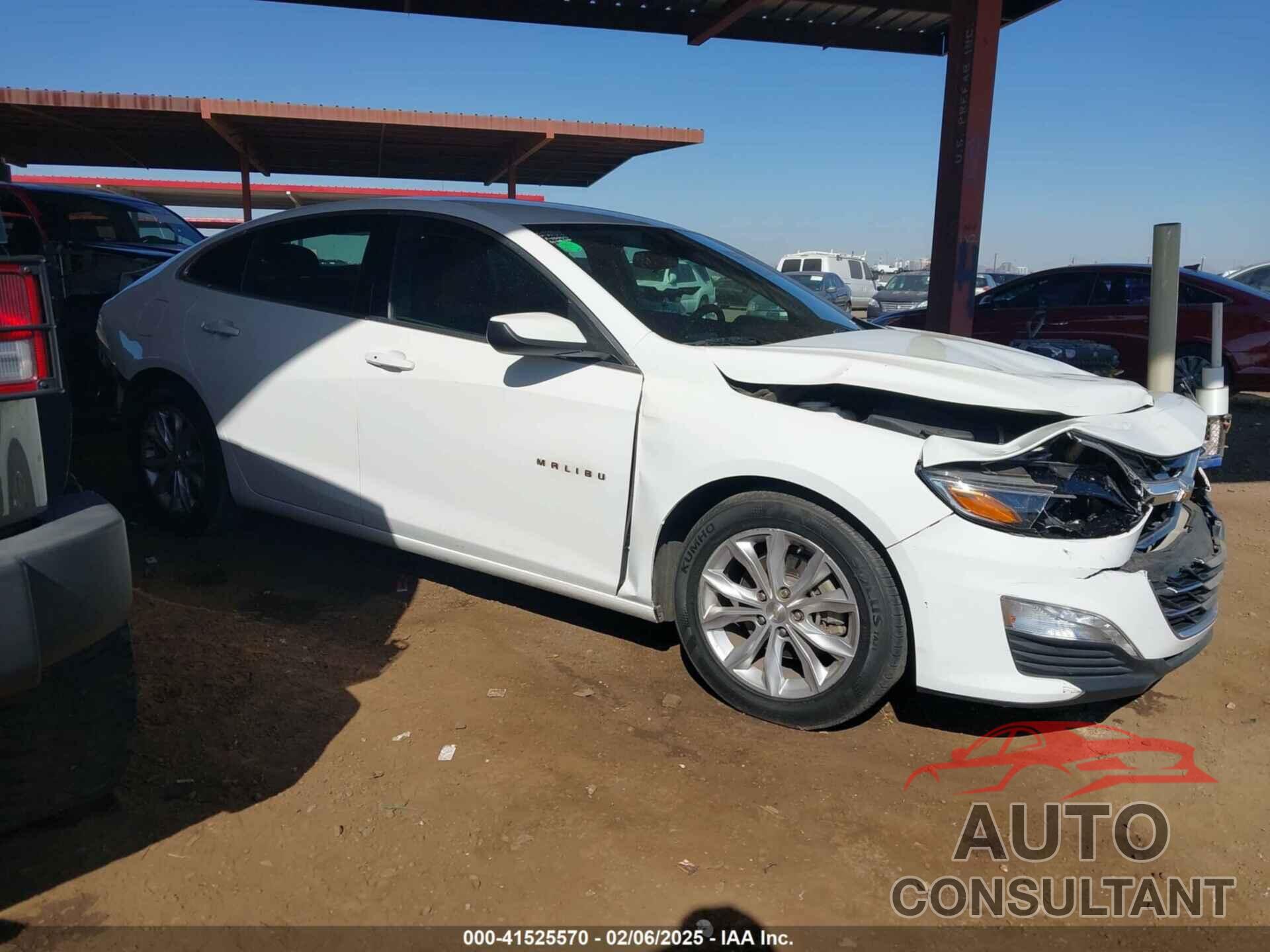 CHEVROLET MALIBU 2020 - 1G1ZD5ST5LF031836