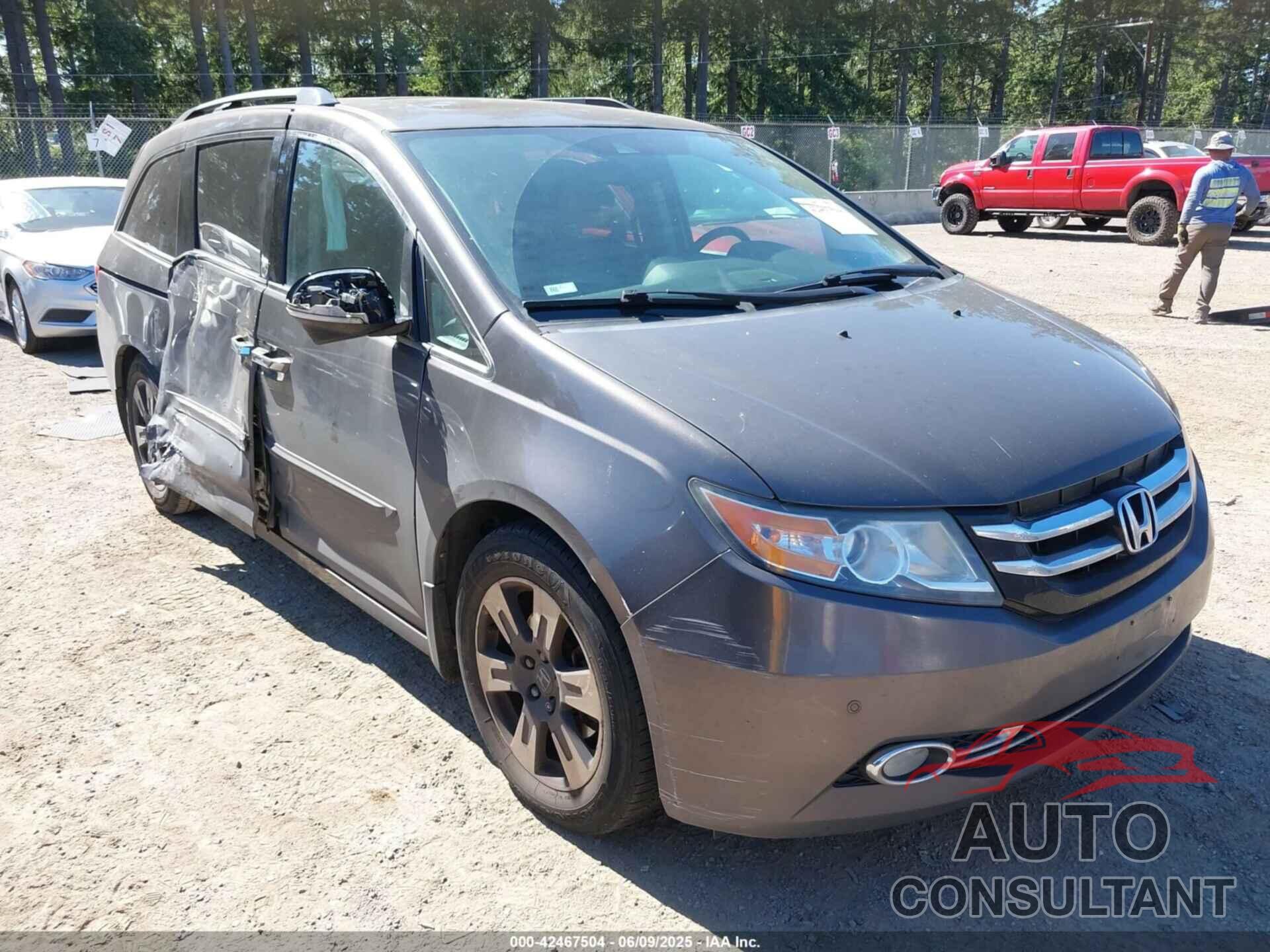 HONDA ODYSSEY 2015 - 5FNRL5H91FB002252
