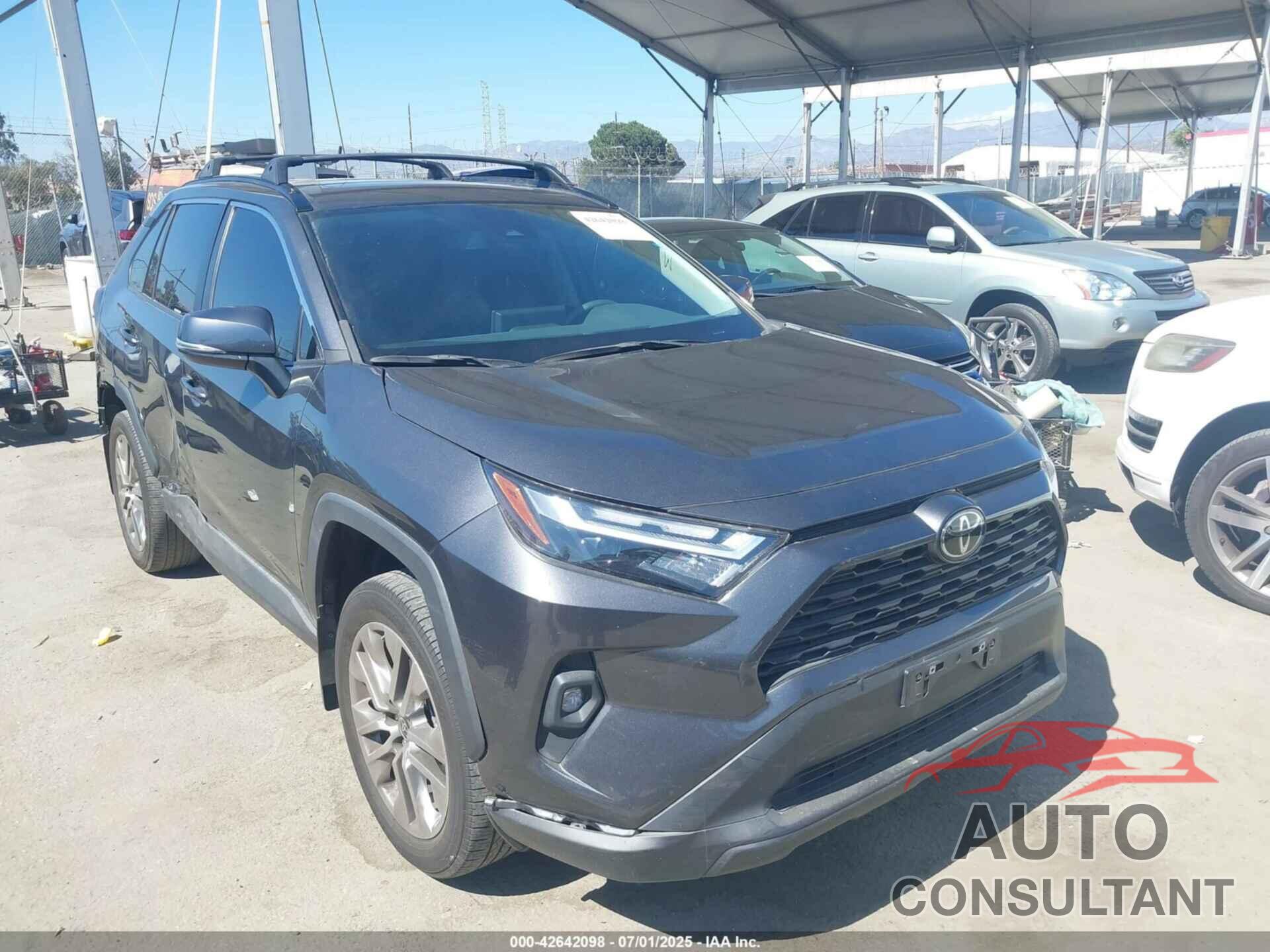 TOYOTA RAV4 2023 - 2T3C1RFV4PC231055