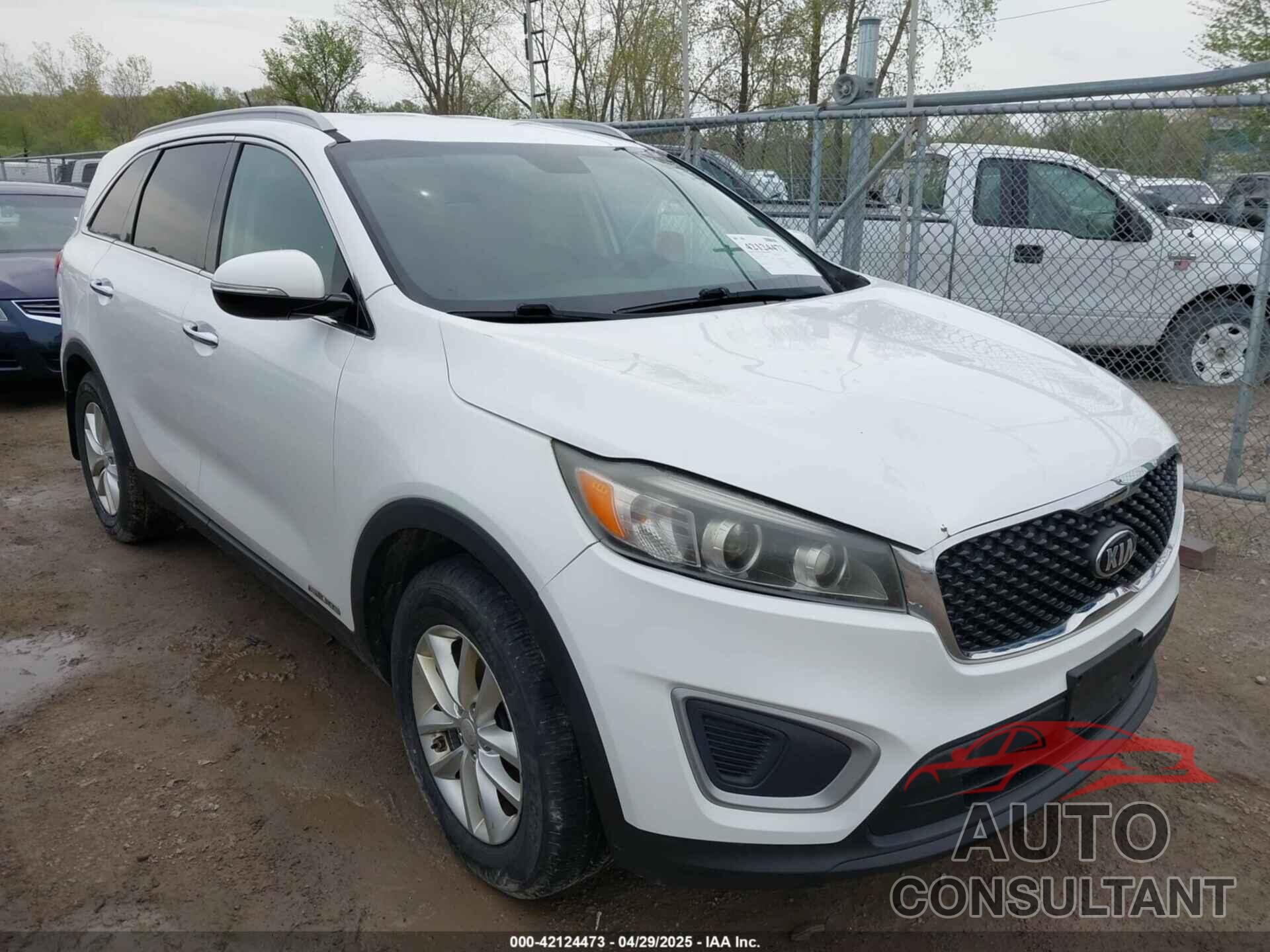 KIA SORENTO 2017 - 5XYPGDA57HG230104