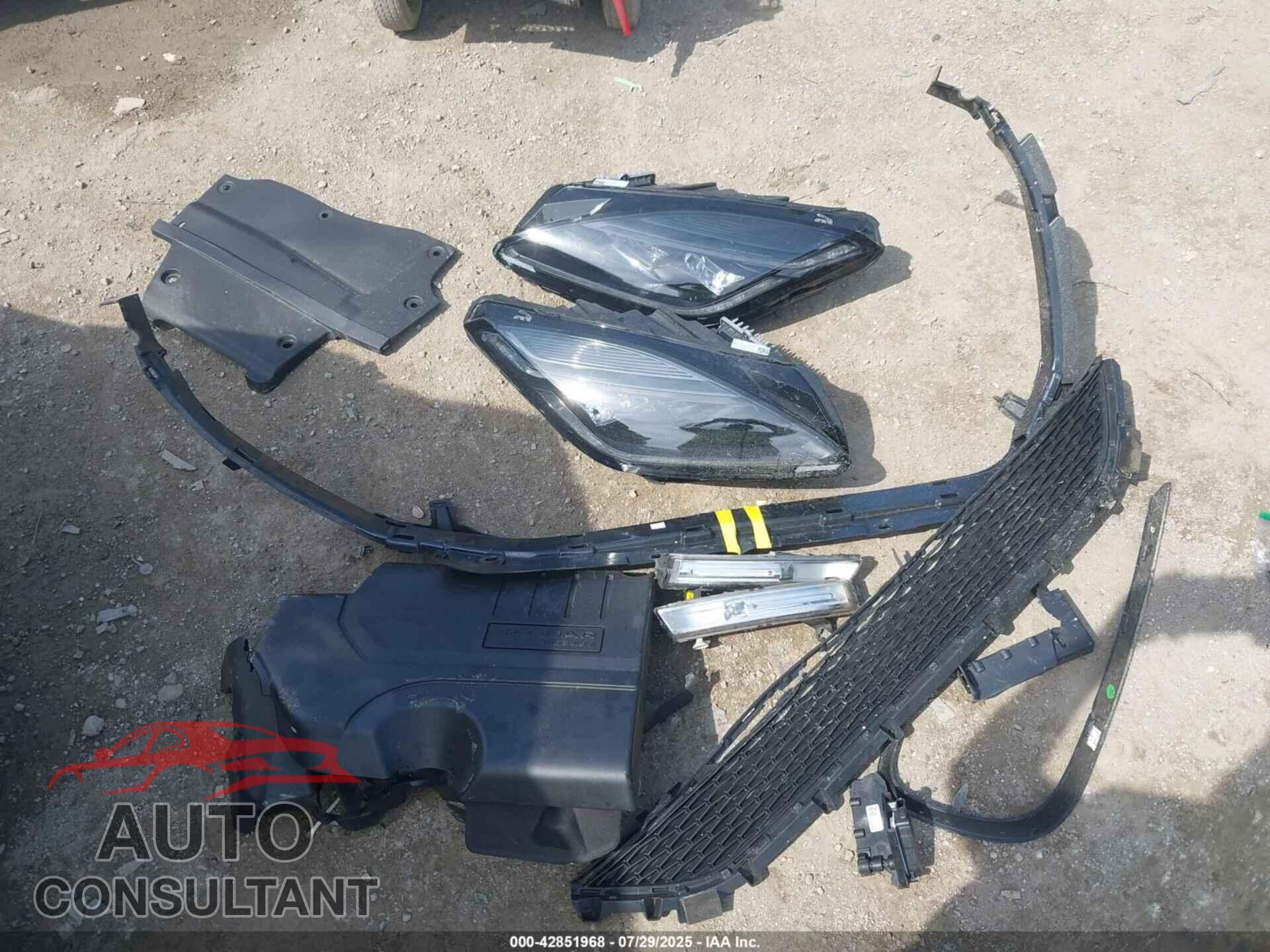 JAGUAR E-PACE 2024 - SADFL2FX8R1046835