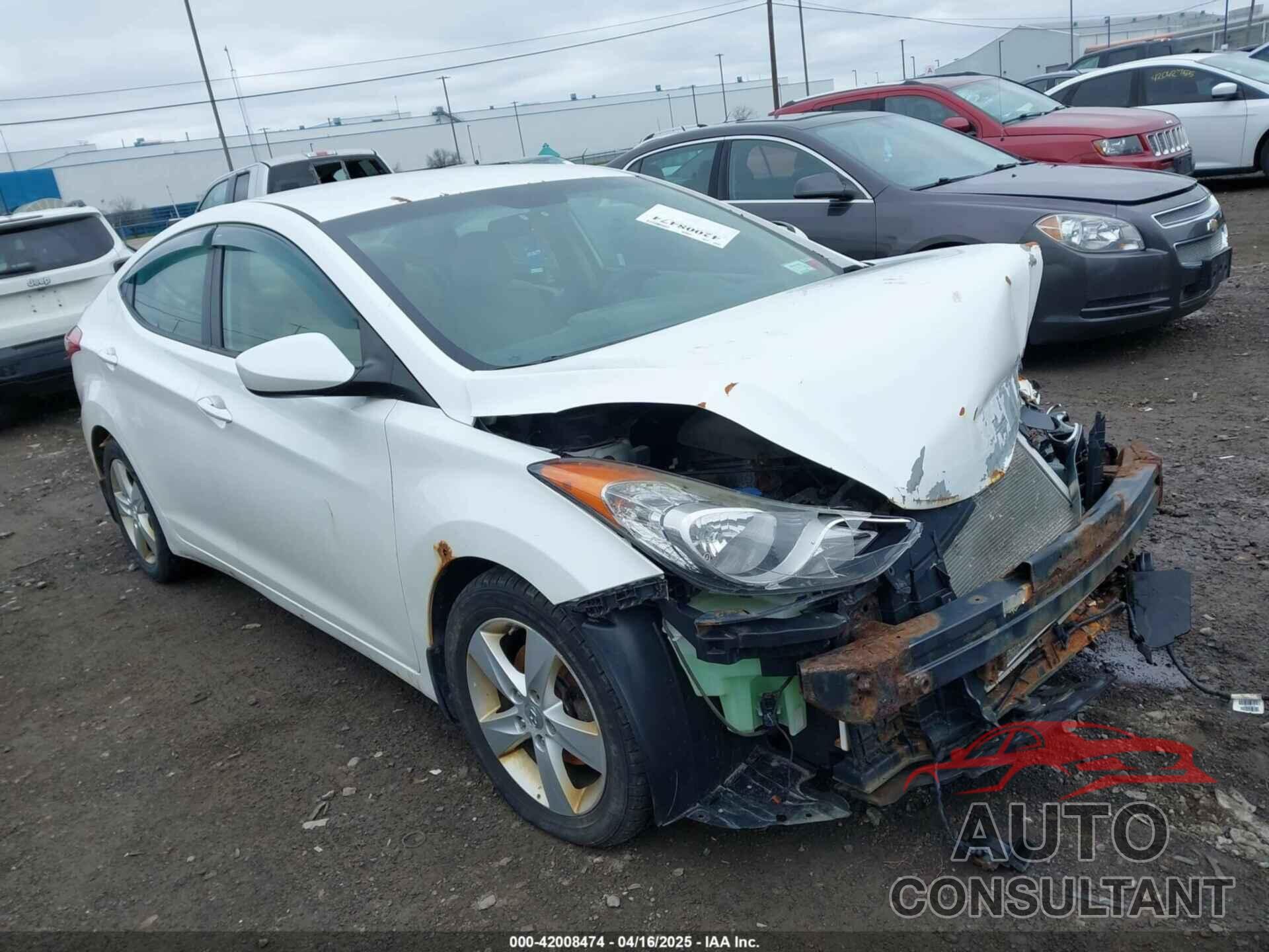 HYUNDAI ELANTRA 2013 - 5NPDH4AE4DH242214