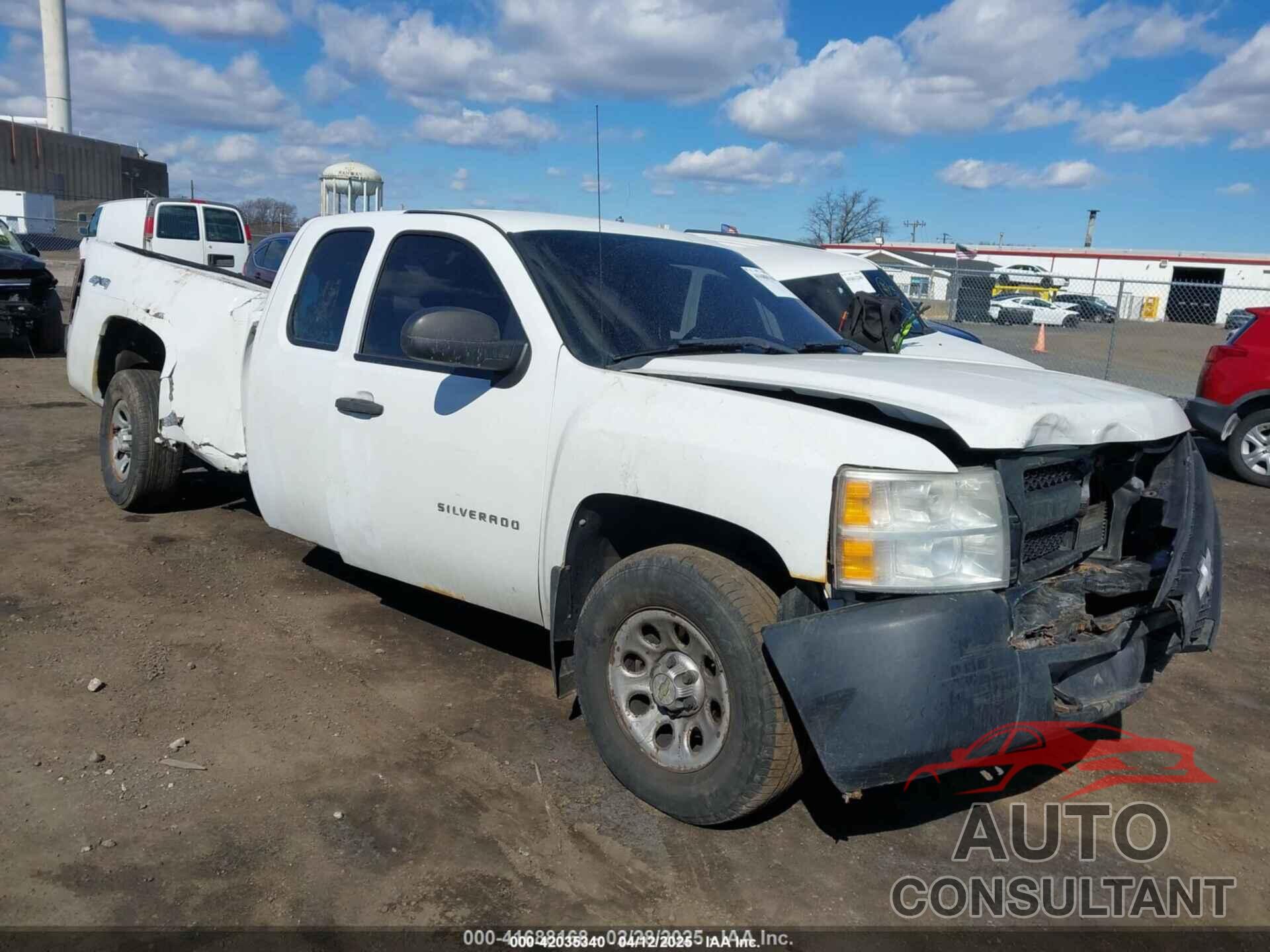 CHEVROLET SILVERADO 1500 2011 - 1GCRKPE03BZ421275