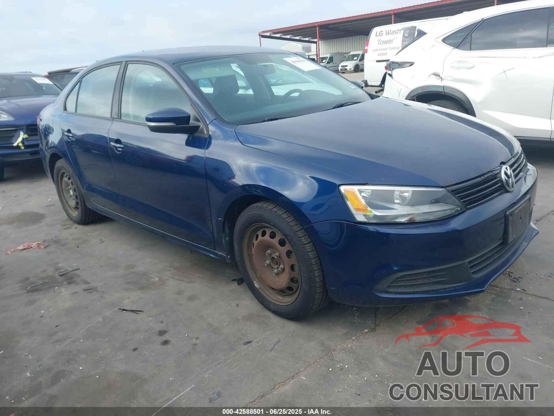 VOLKSWAGEN JETTA 2014 - 3VWD17AJ5EM369548