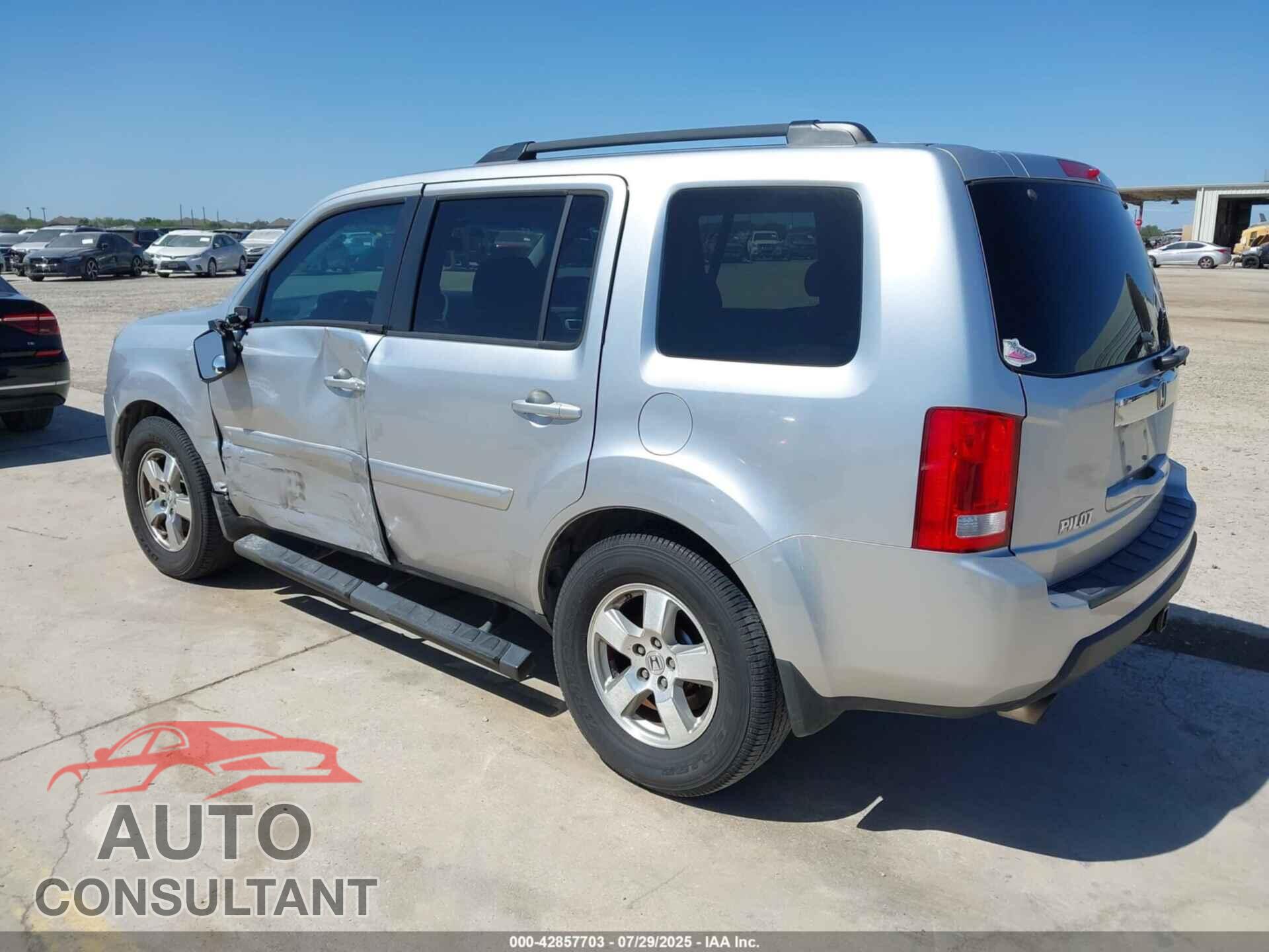 HONDA PILOT 2011 - 5FNYF3H46BB012829