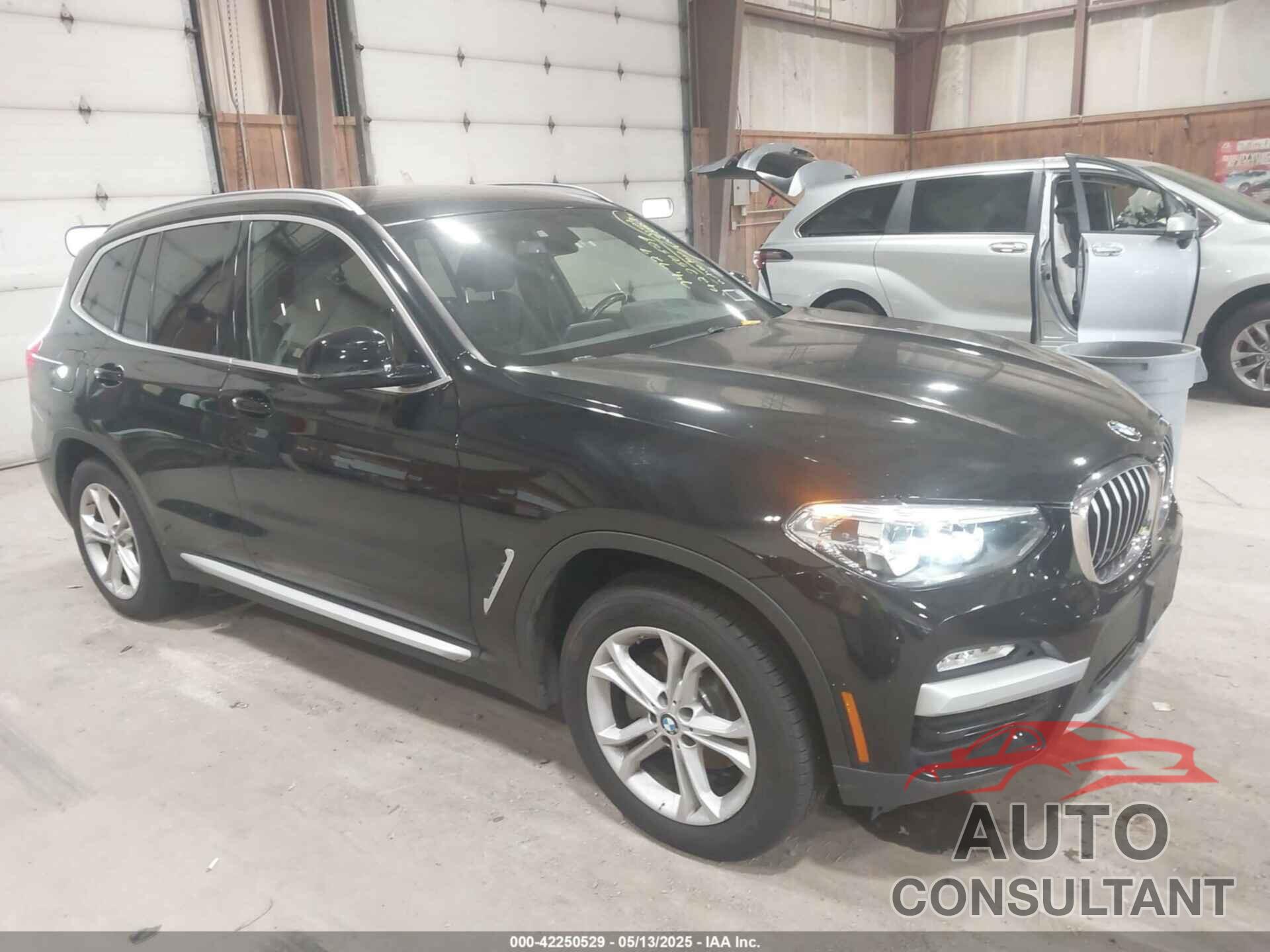 BMW X3 2018 - 5UXTR9C55JLD71736