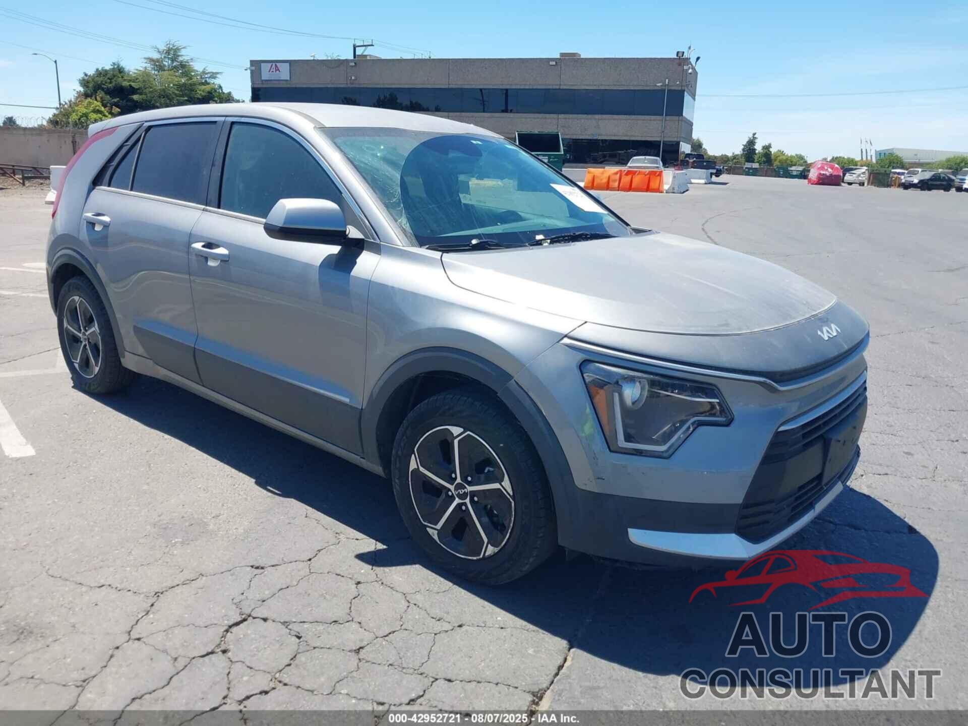 KIA NIRO 2023 - KNDCP3LE7P5070464