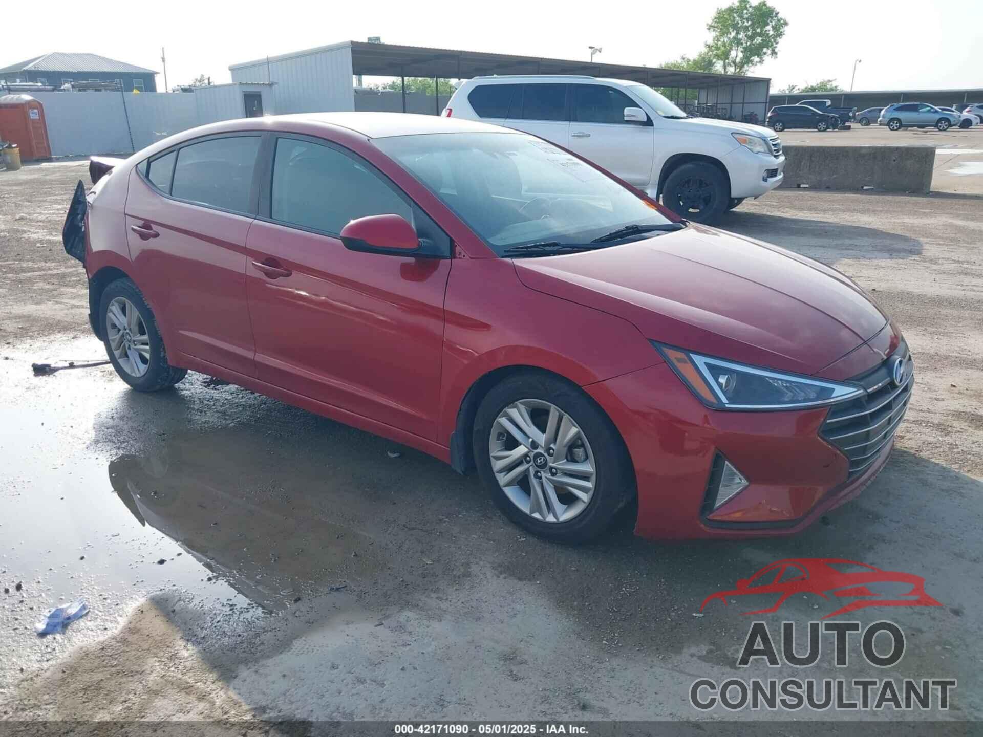 HYUNDAI ELANTRA 2019 - KMHD84LF0KU888631