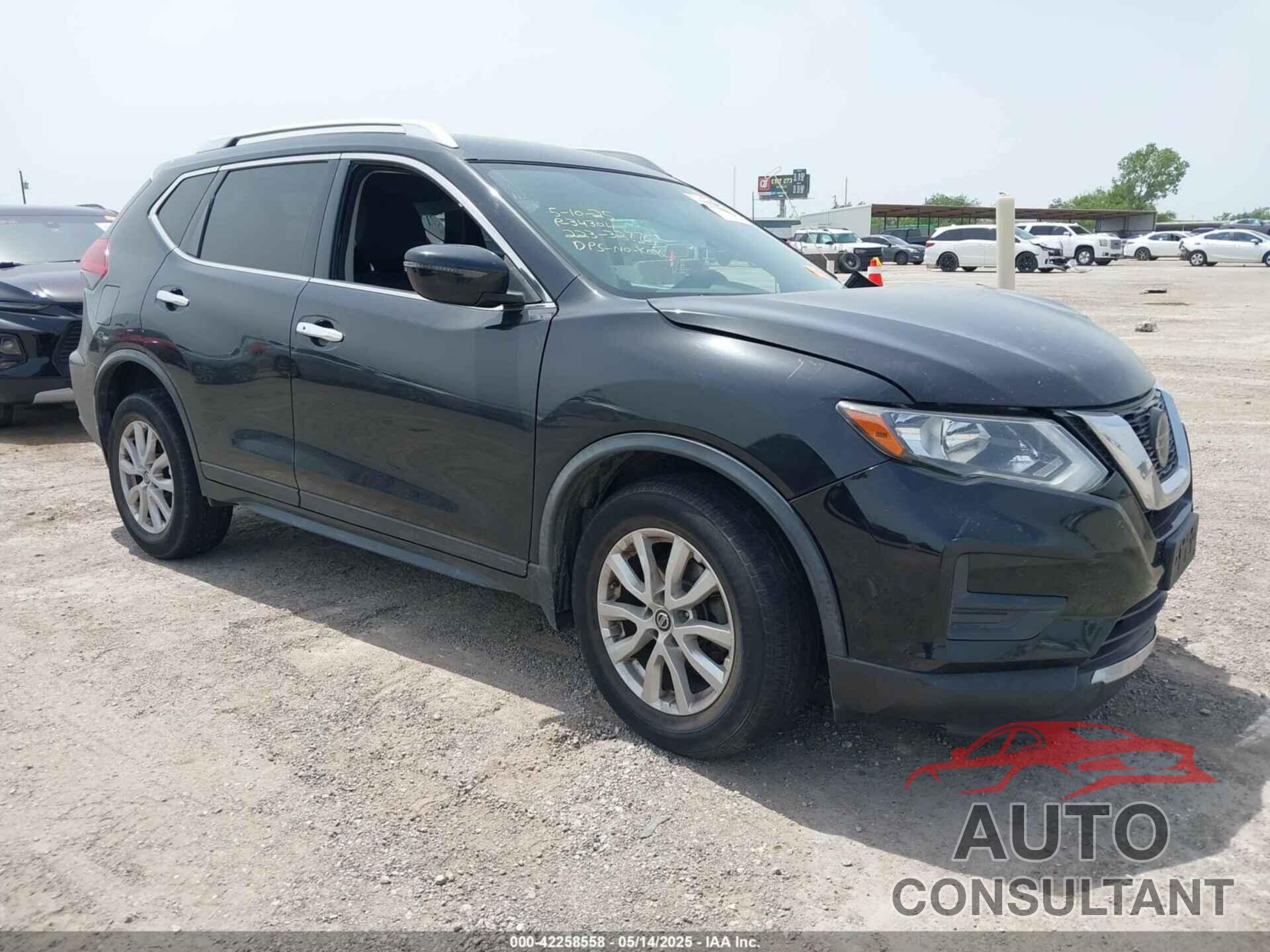 NISSAN ROGUE 2018 - JN8AT2MV5JW346058
