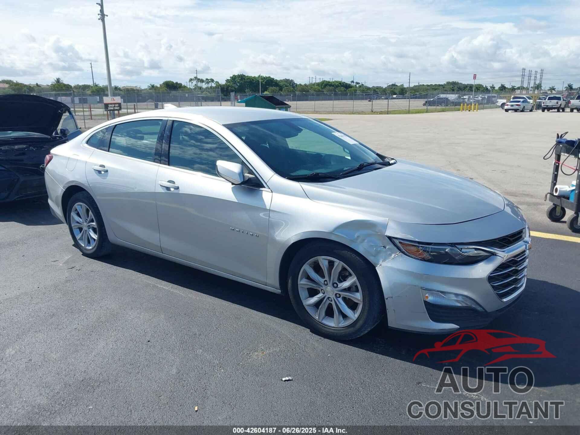CHEVROLET MALIBU 2020 - 1G1ZD5ST4LF094054