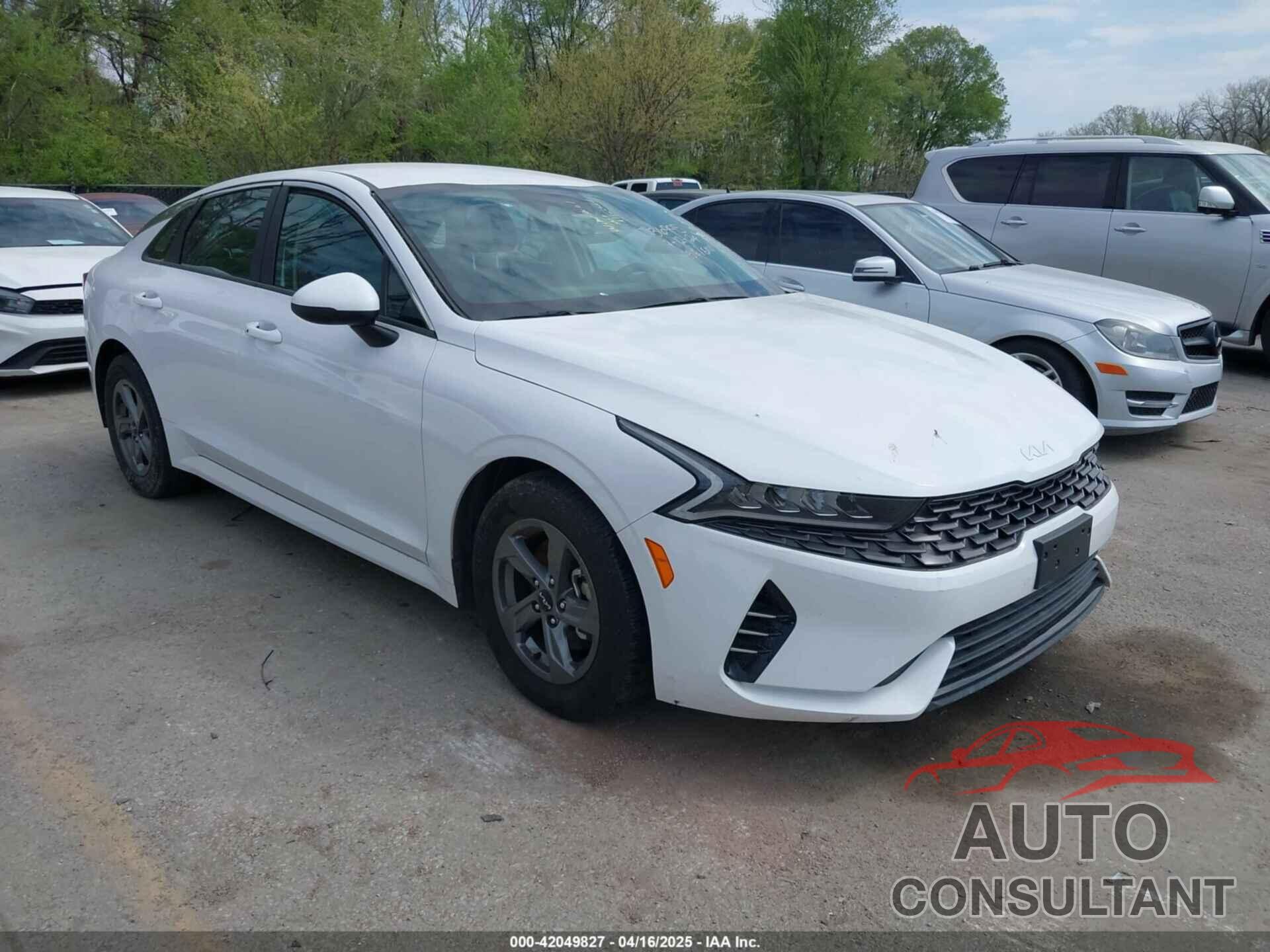 KIA K5 2023 - 5XXG14J26PG195131