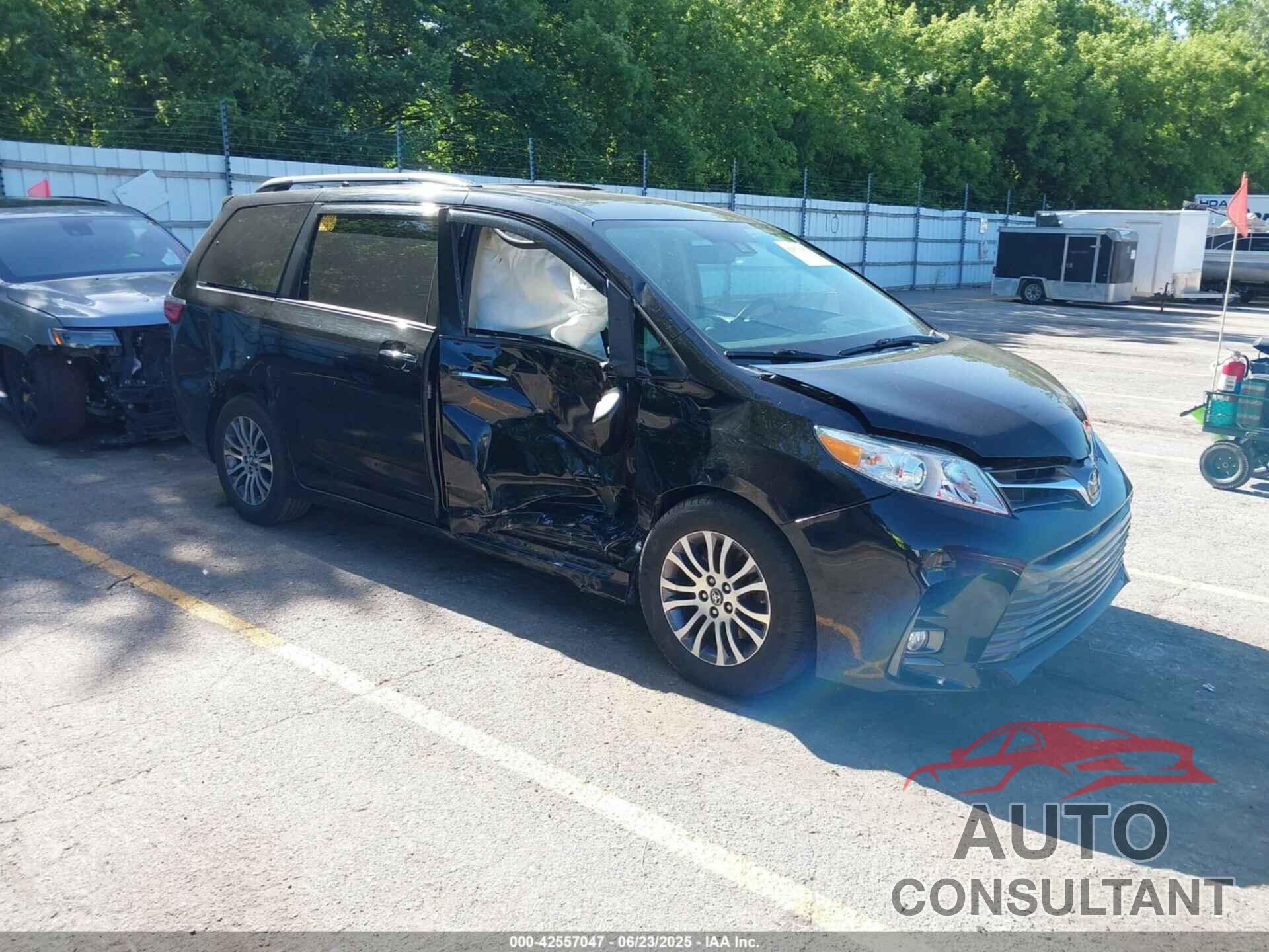 TOYOTA SIENNA 2020 - 5TDYZ3DC7LS035294
