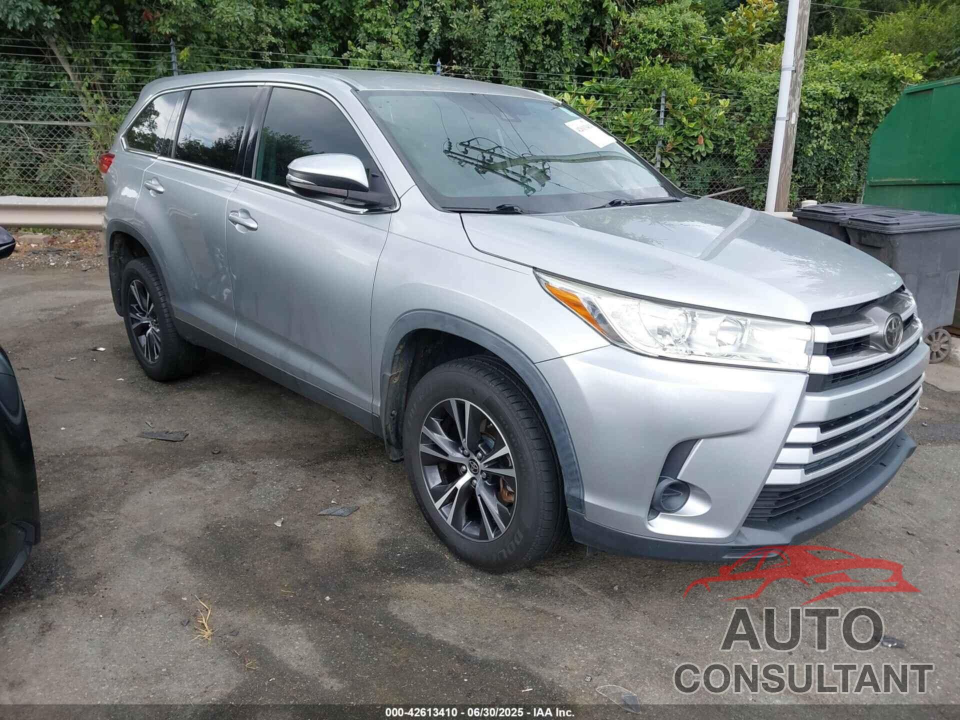TOYOTA HIGHLANDER 2019 - 5TDZZRFH6KS367645