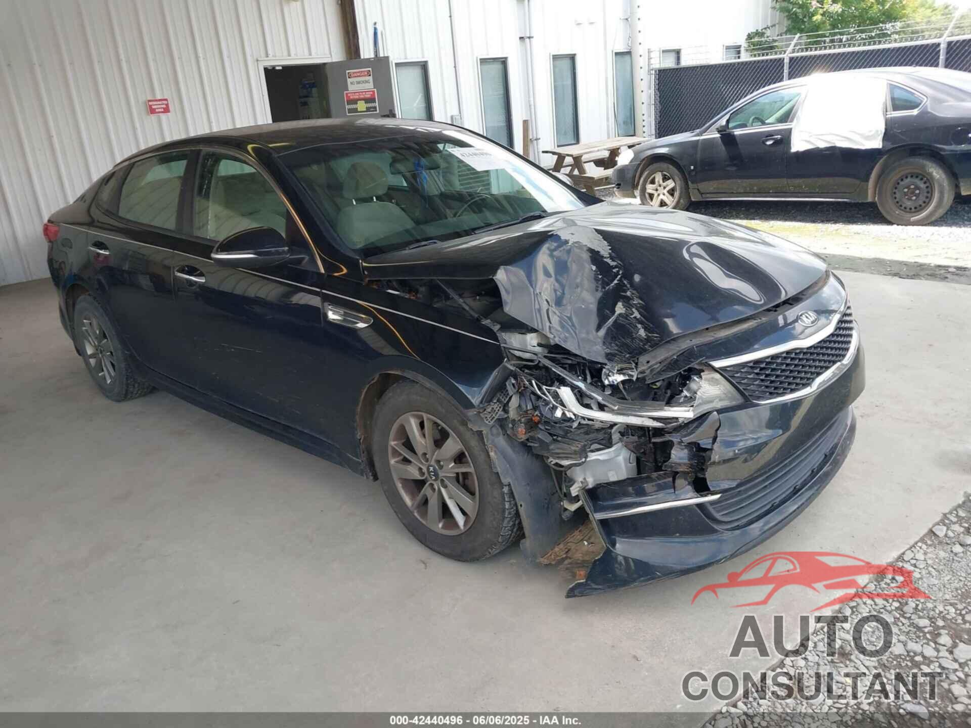 KIA OPTIMA 2016 - 5XXGT4L15GG081233