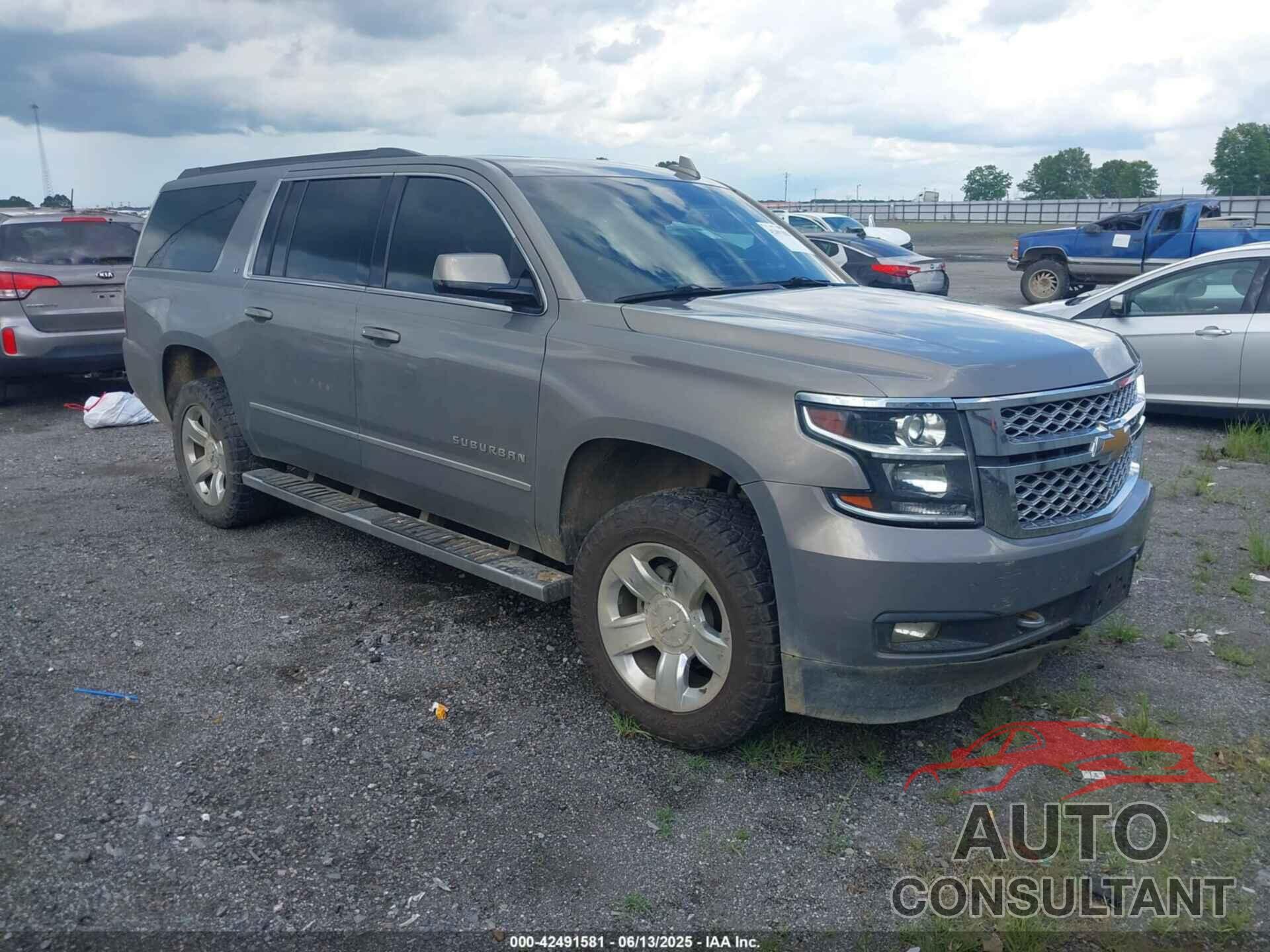 CHEVROLET SUBURBAN 2017 - 1GNSKHKC7HR356677