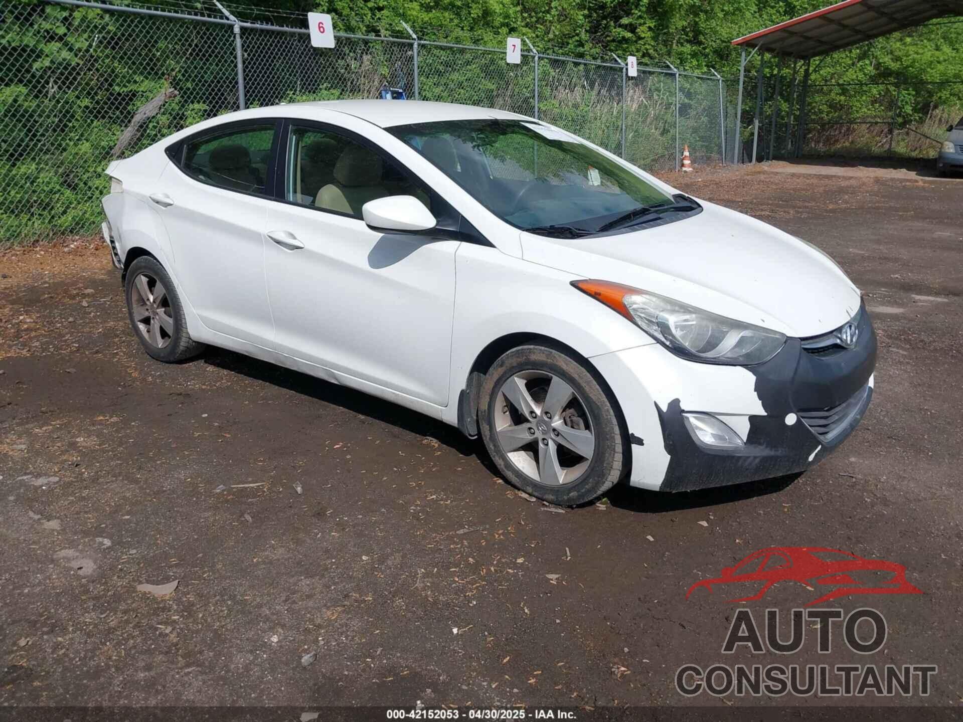HYUNDAI ELANTRA 2013 - 5NPDH4AE3DH349870