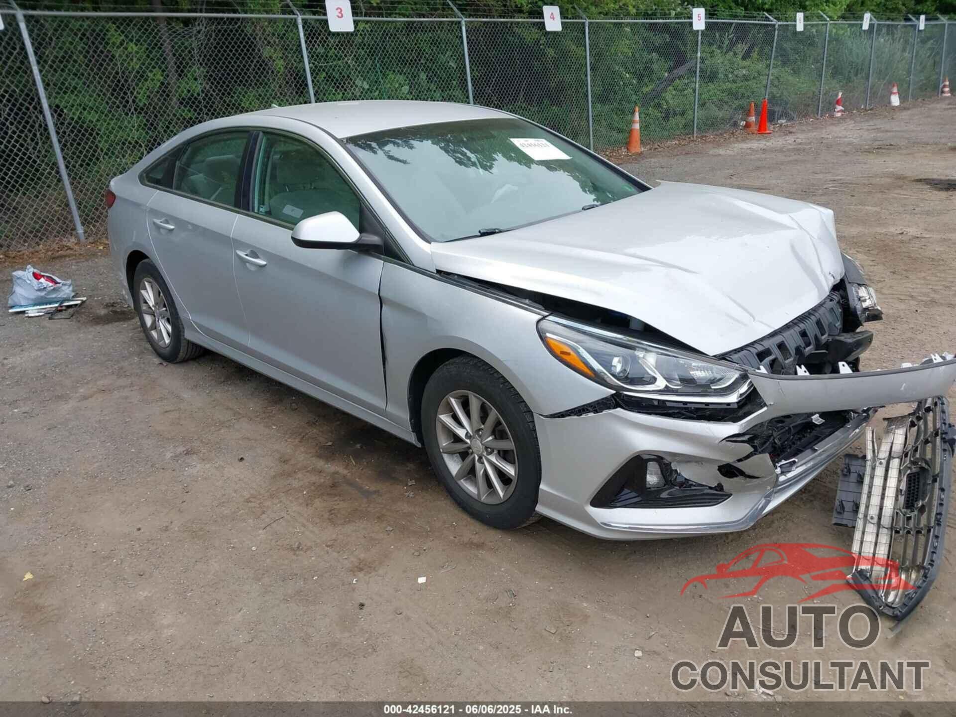 HYUNDAI SONATA 2018 - 5NPE24AF8JH678591