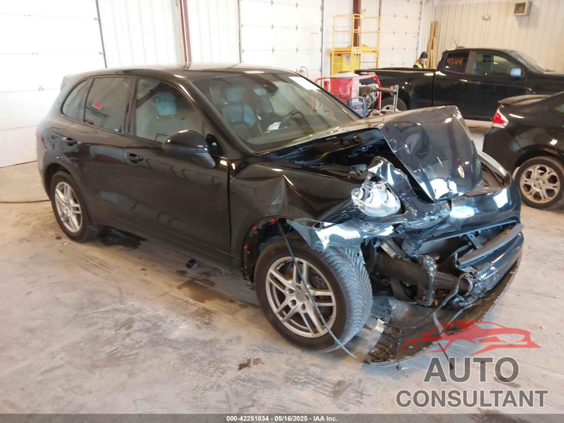 PORSCHE CAYENNE 2014 - WP1AA2A25ELA92949