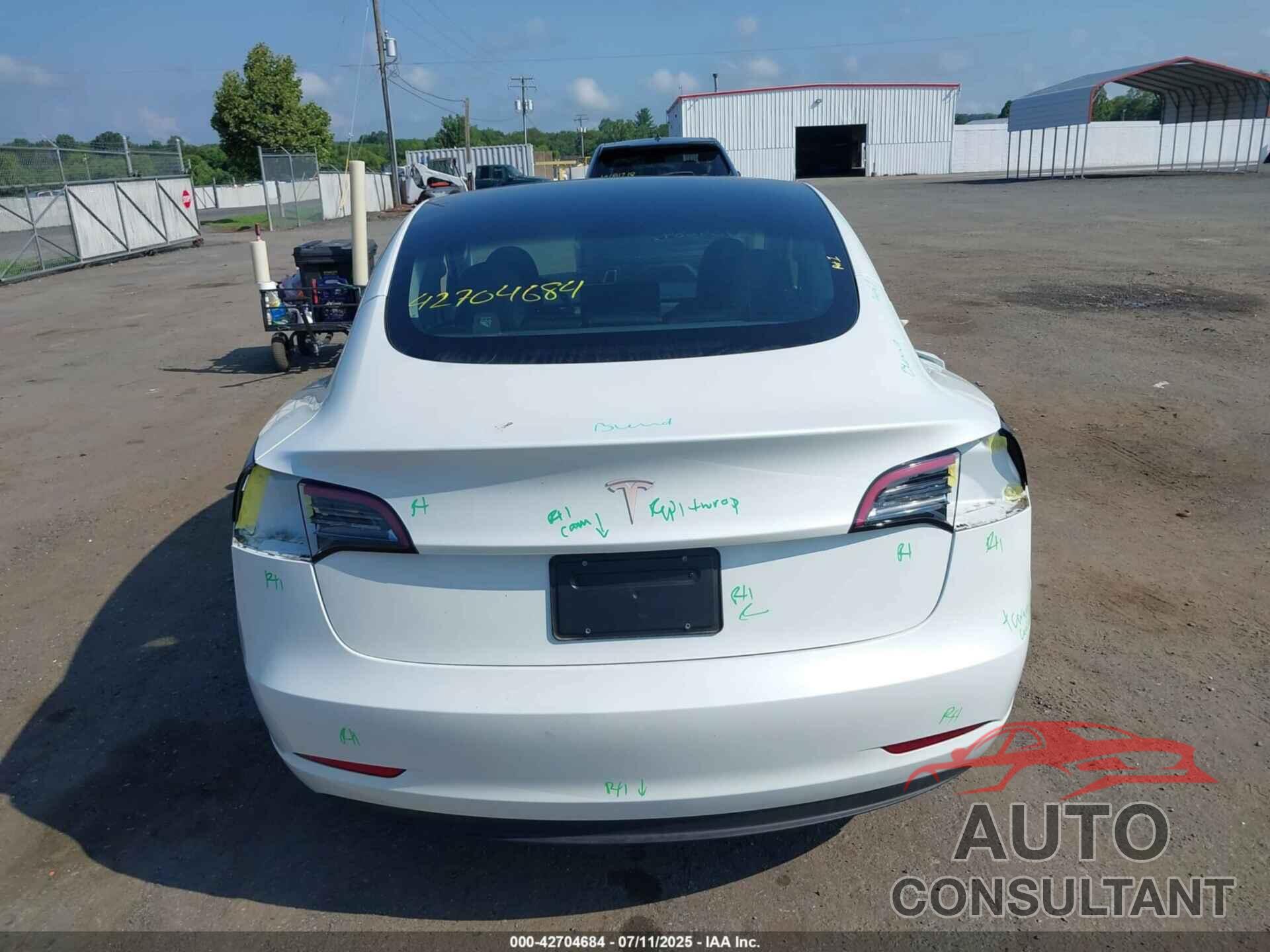 TESLA MODEL 3 2023 - 5YJ3E1EA6PF644958