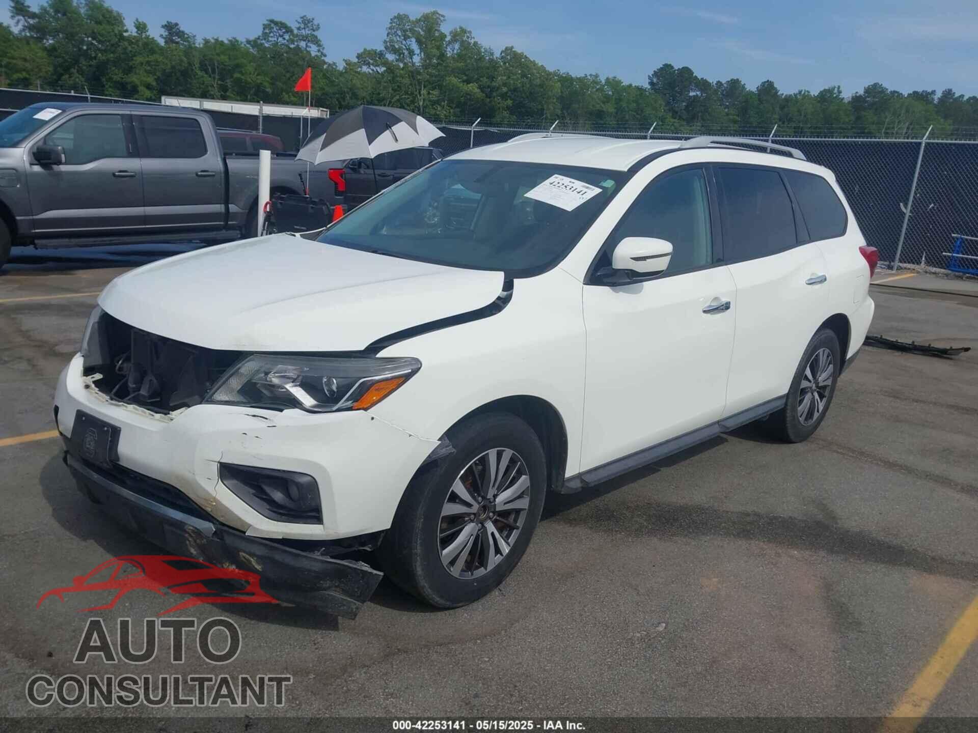 NISSAN PATHFINDER 2017 - 5N1DR2MN7HC685340