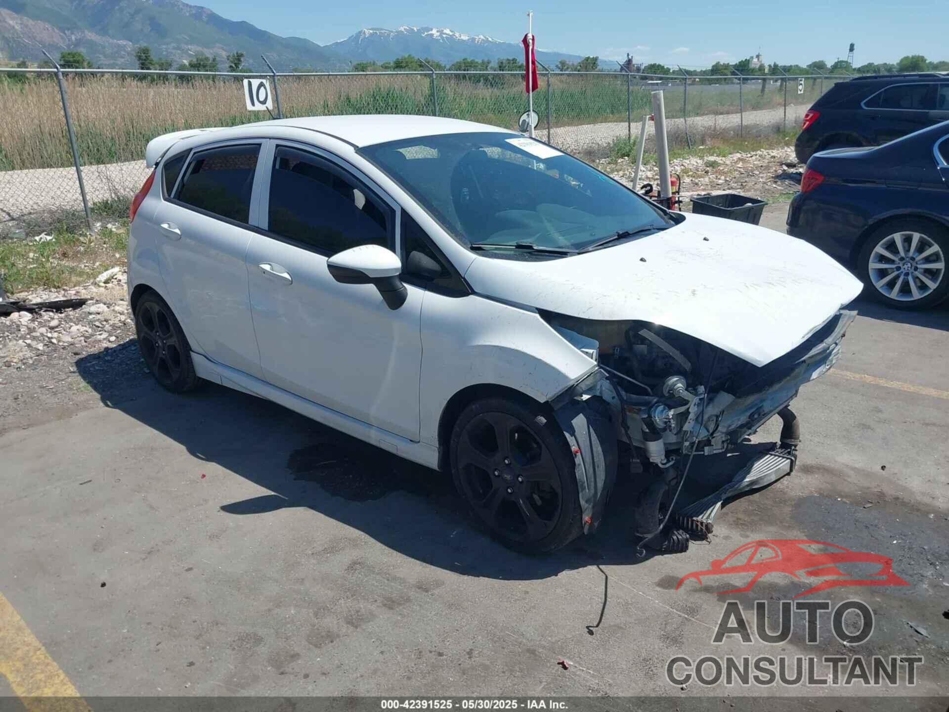 FORD FIESTA 2015 - 3FADP4GX0FM135952