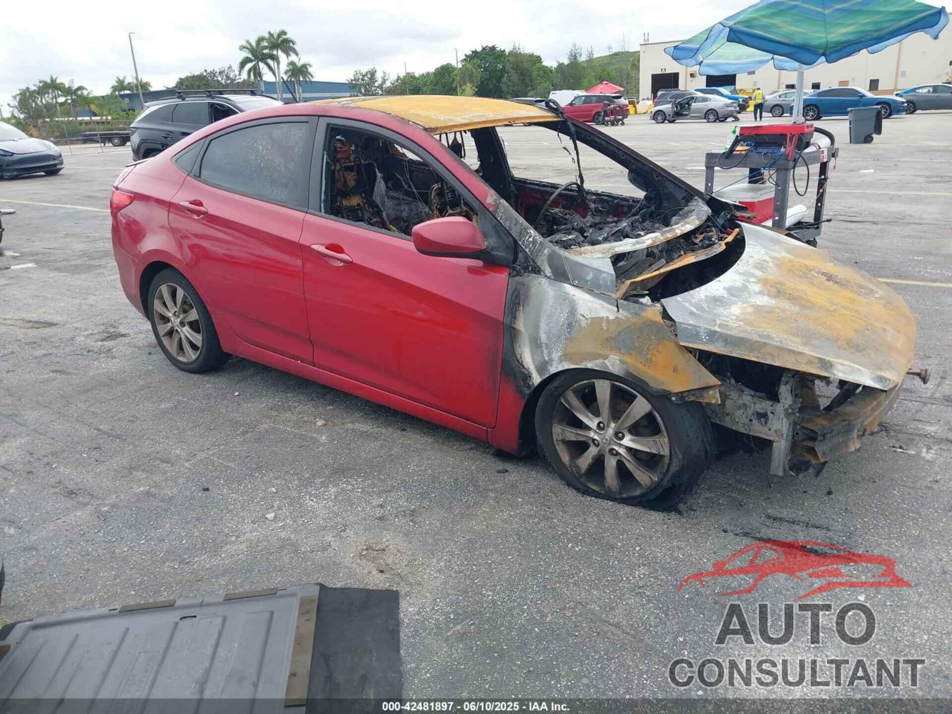 HYUNDAI ACCENT 2012 - KMHCU4AE6CU244652