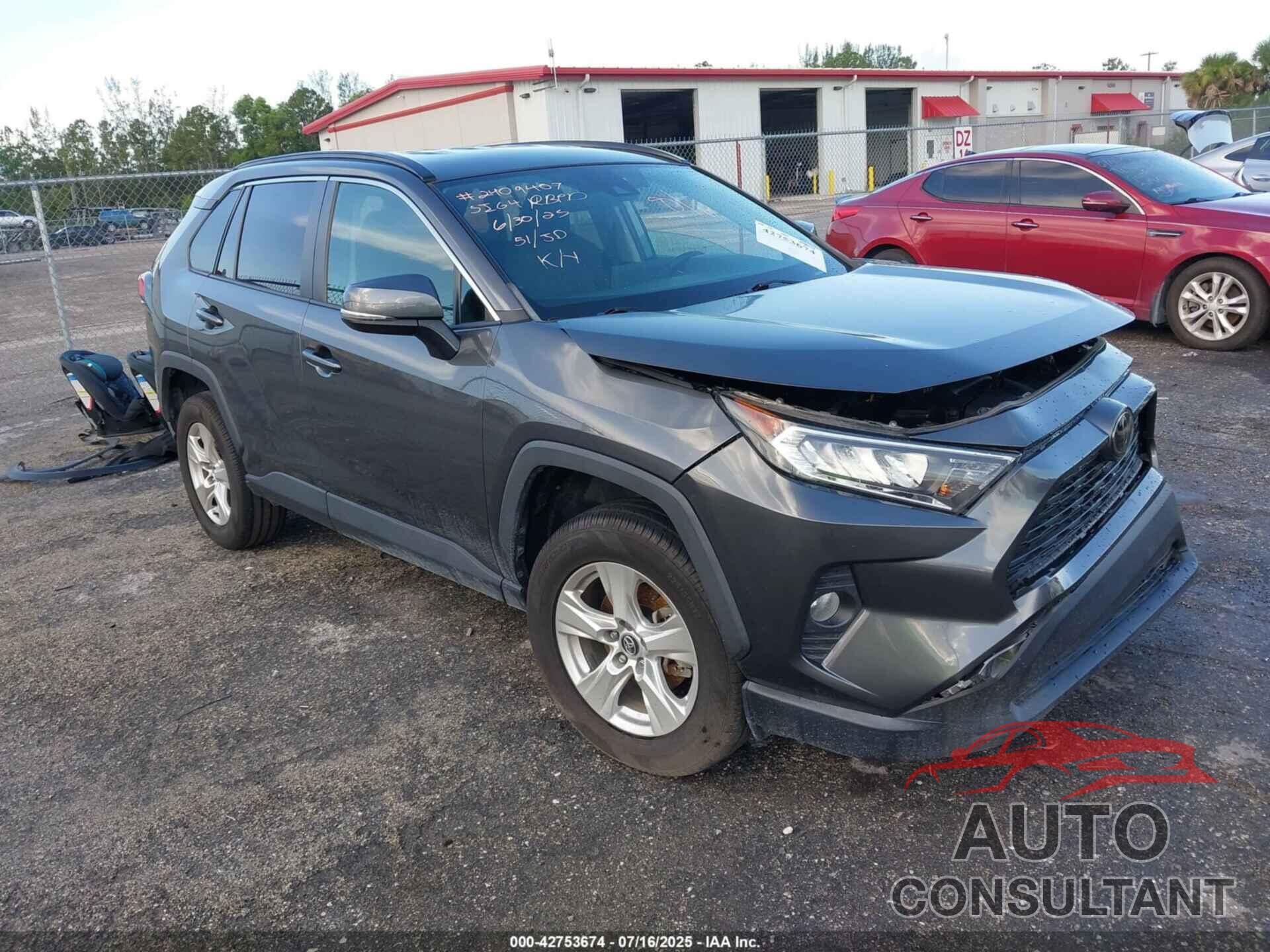 TOYOTA RAV4 2021 - 2T3W1RFV1MC104112