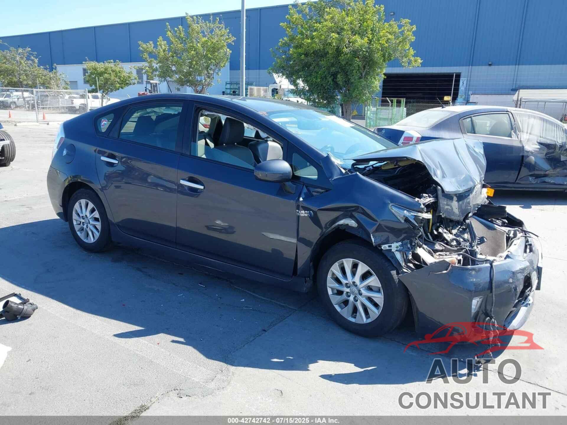 TOYOTA PRIUS PLUG-IN 2014 - JTDKN3DPXE3058819