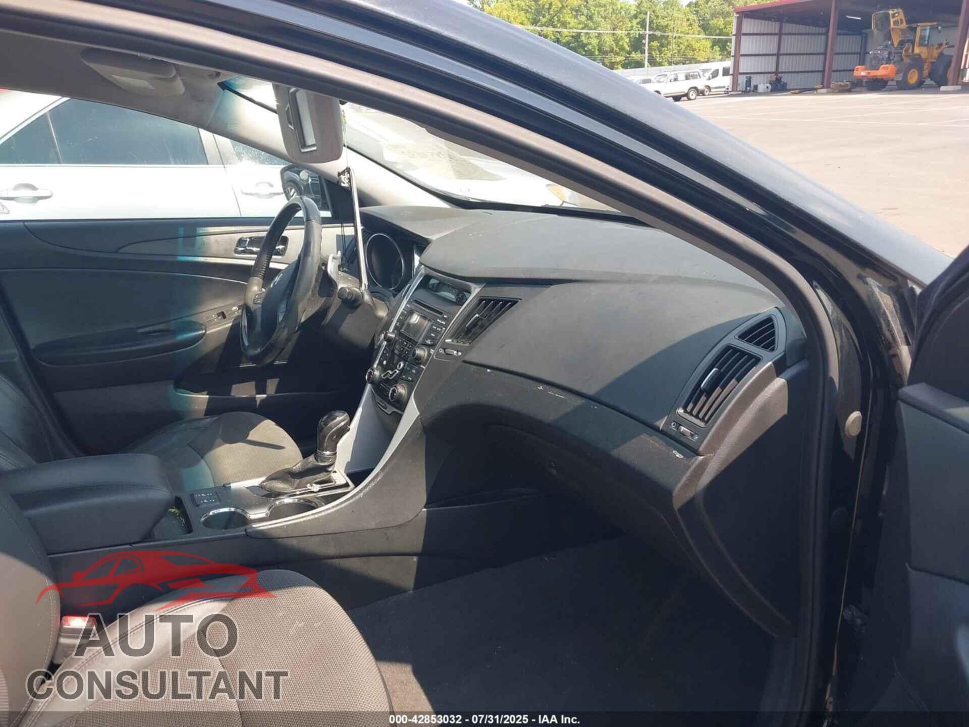 HYUNDAI SONATA 2013 - 5NPEC4AB2DH802014