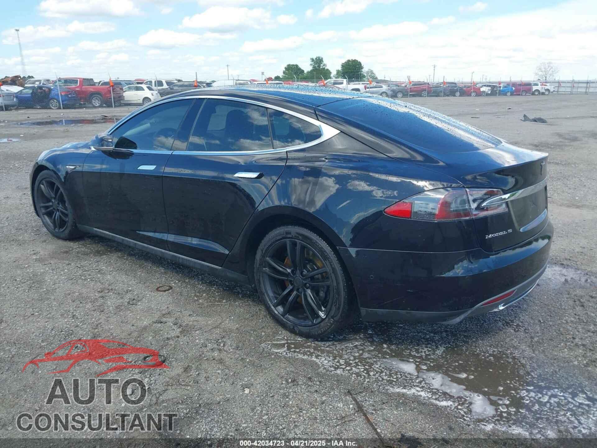TESLA MODEL S 2015 - 5YJSA1H26FF094638