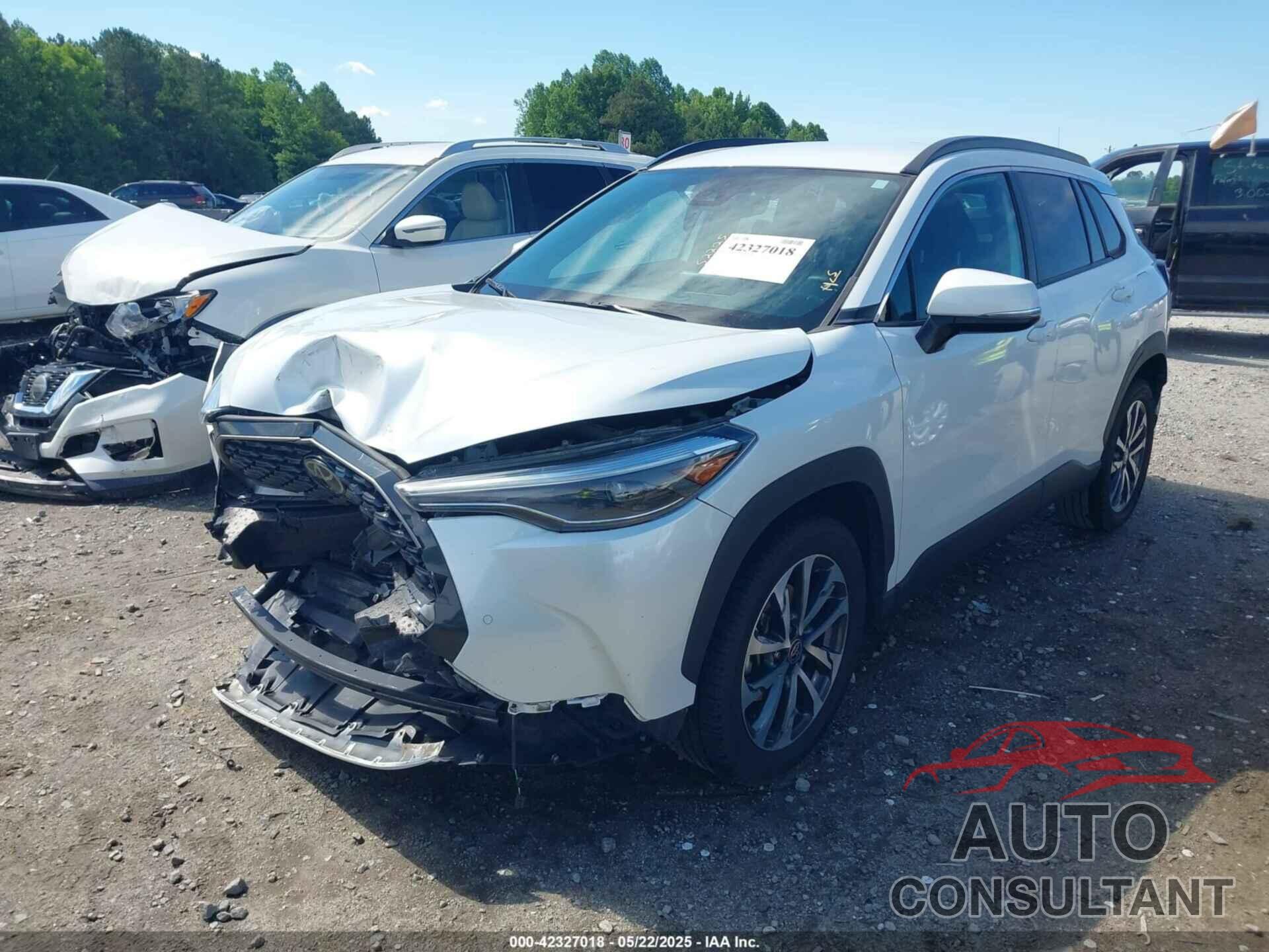 TOYOTA COROLLA CROSS 2022 - 7MUEAAAG0NV003723