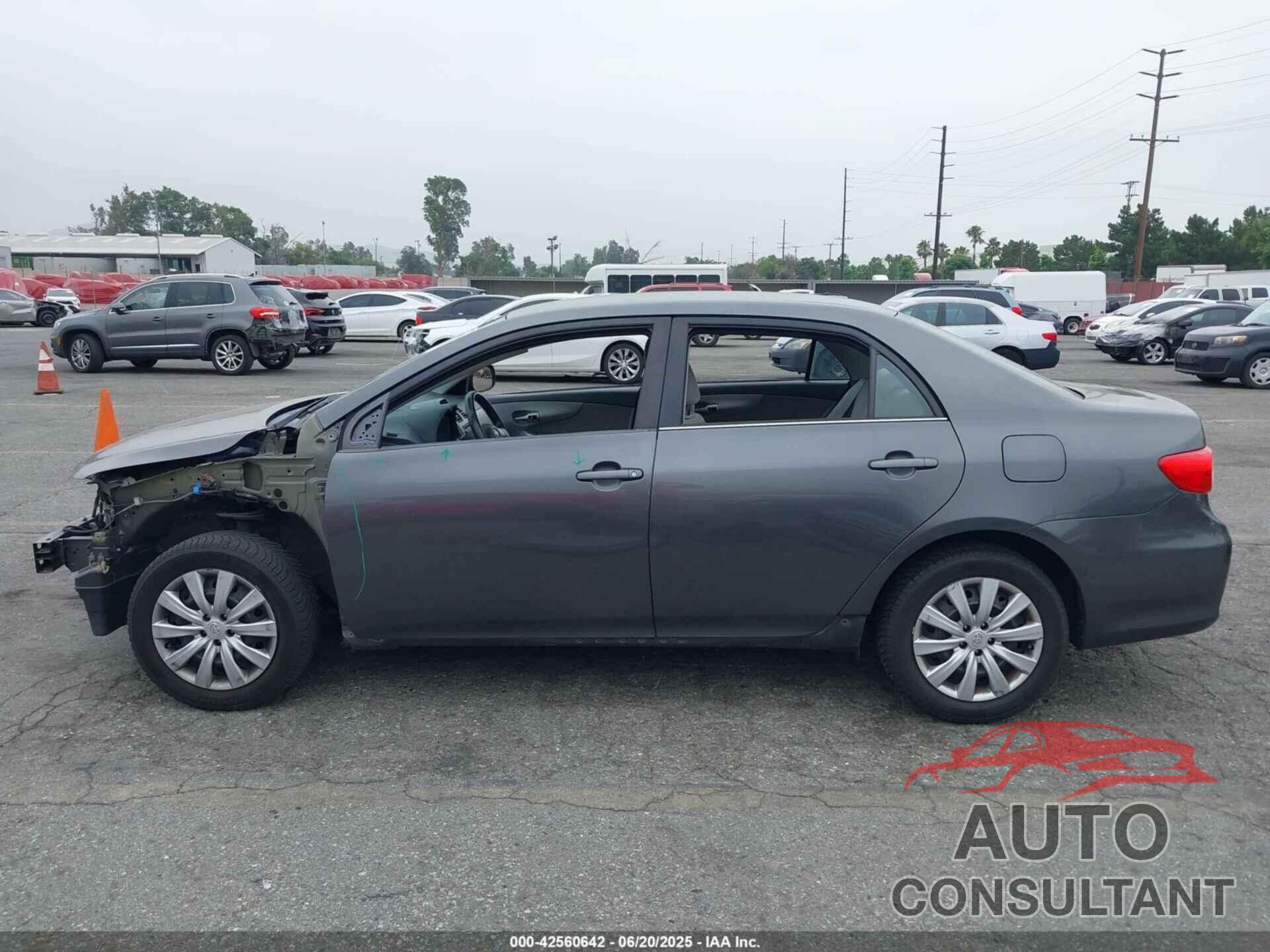TOYOTA COROLLA 2013 - 2T1BU4EE6DC979642