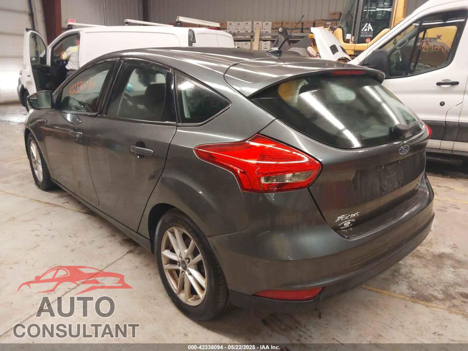 FORD FOCUS 2016 - 1FADP3KE5GL273523