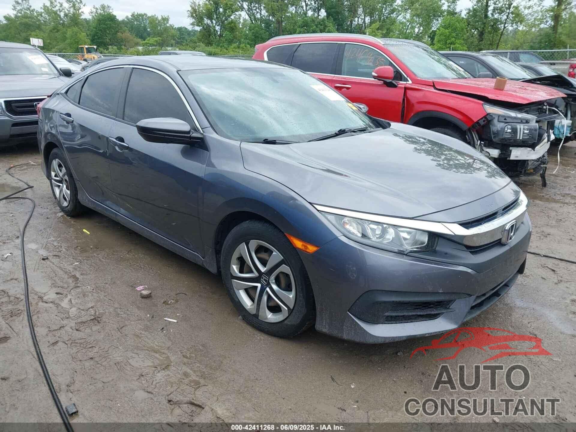 HONDA CIVIC 2018 - 19XFC2F52JE022591