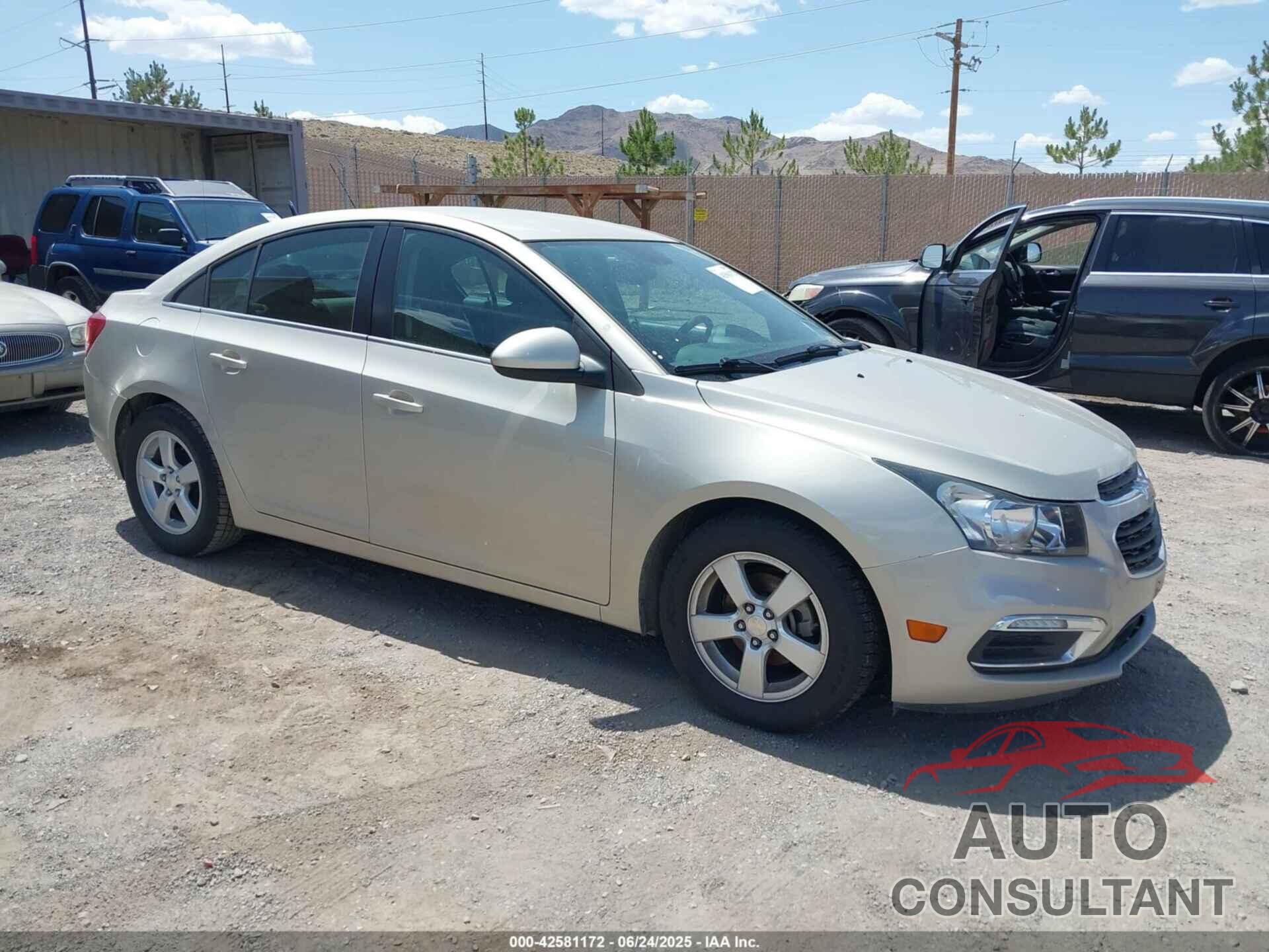 CHEVROLET CRUZE 2015 - 1G1PC5SB6F7103045