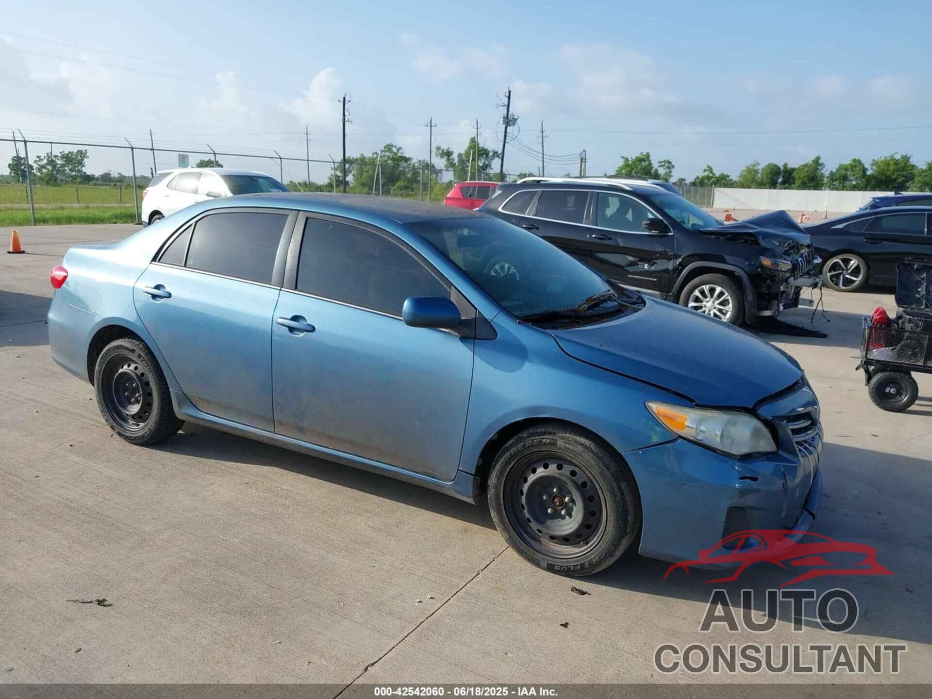 TOYOTA COROLLA 2013 - 5YFBU4EE0DP109403
