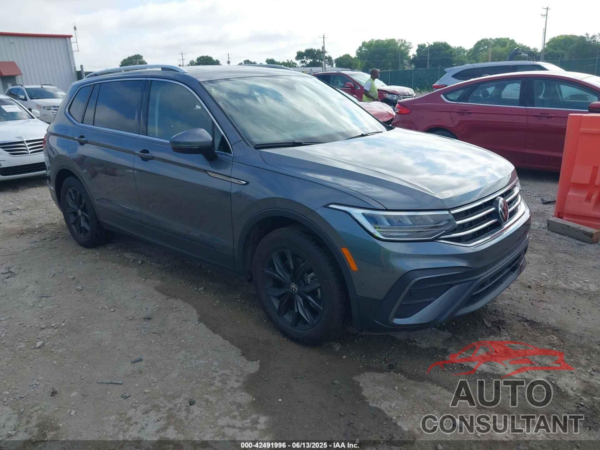 VOLKSWAGEN TIGUAN 2024 - 3VVMB7AX4RM078308