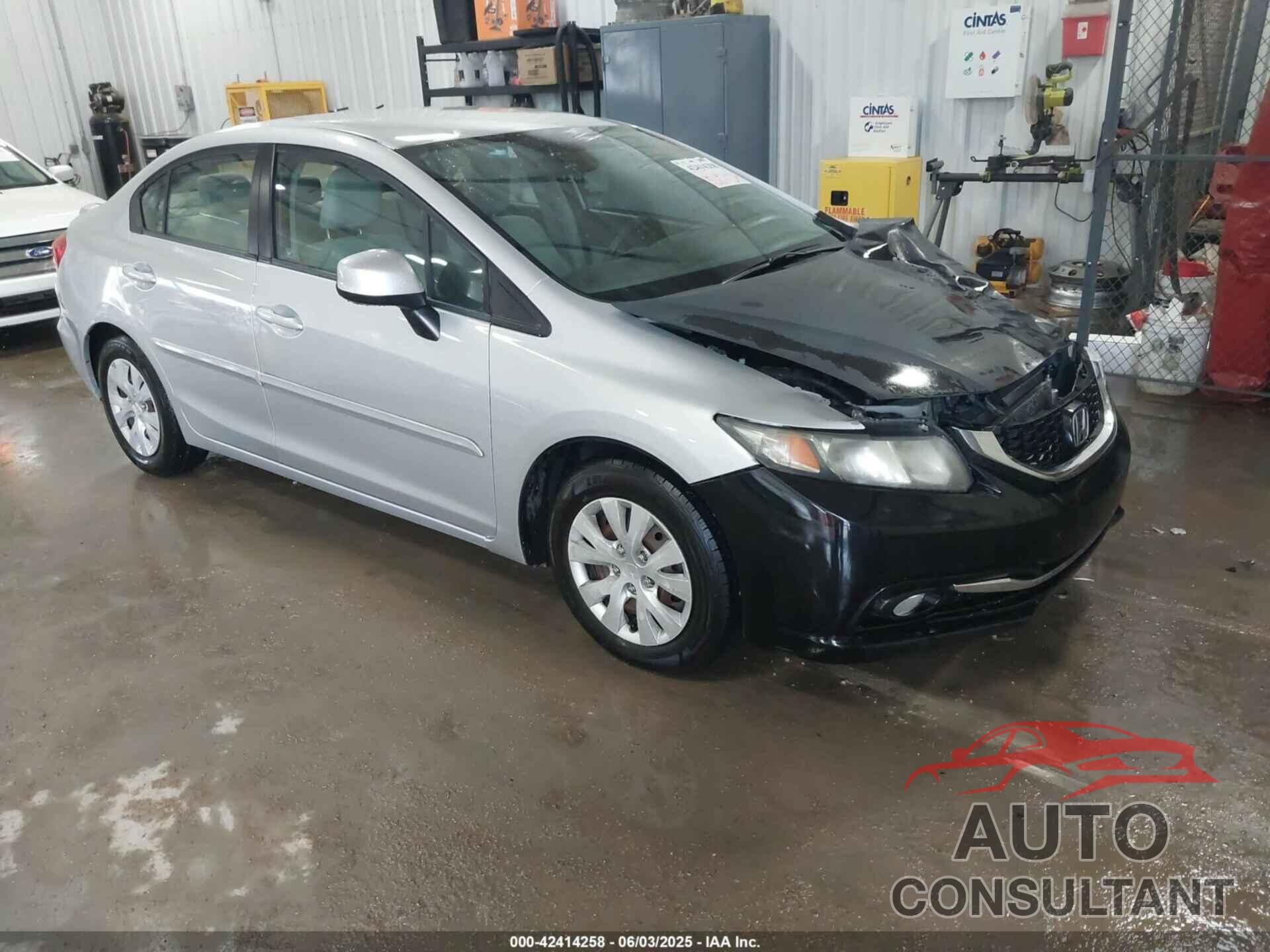 HONDA CIVIC 2012 - 2HGFB2F51CH555978