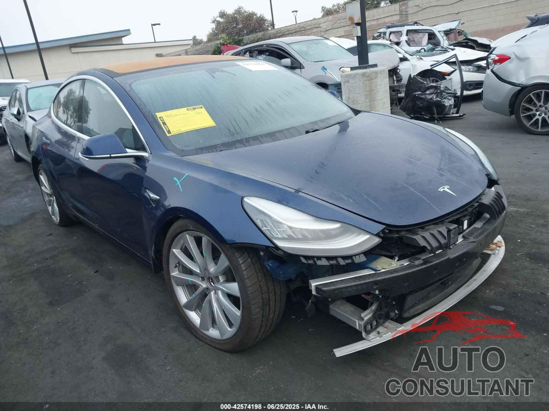 TESLA MODEL 3 2018 - 5YJ3E1EB8JF185528