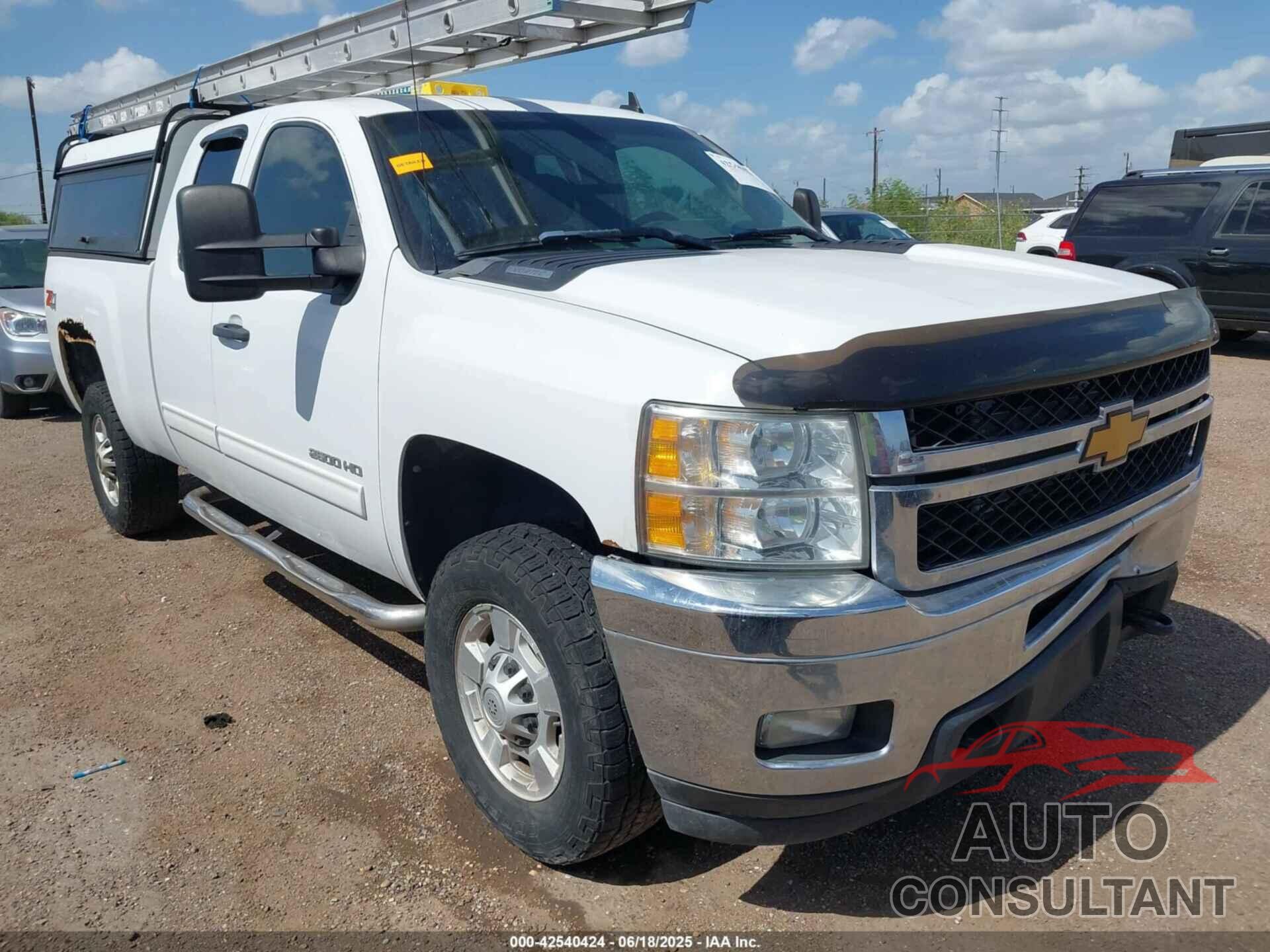 CHEVROLET SILVERADO 2500HD 2011 - 1GC2KXCG8BZ321416