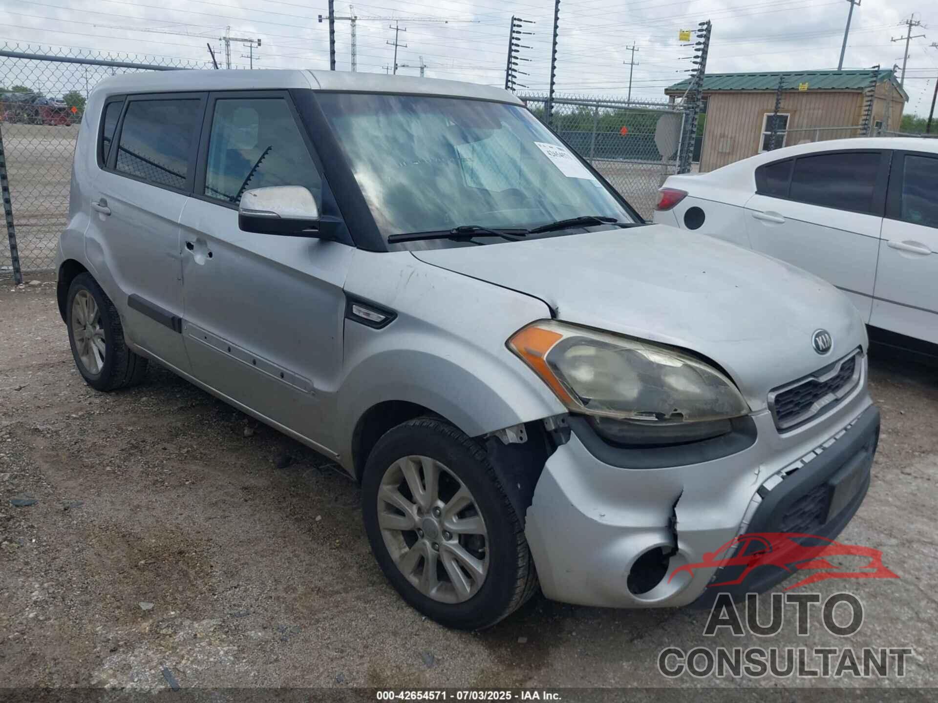 KIA SOUL 2013 - KNDJT2A6XD7543959