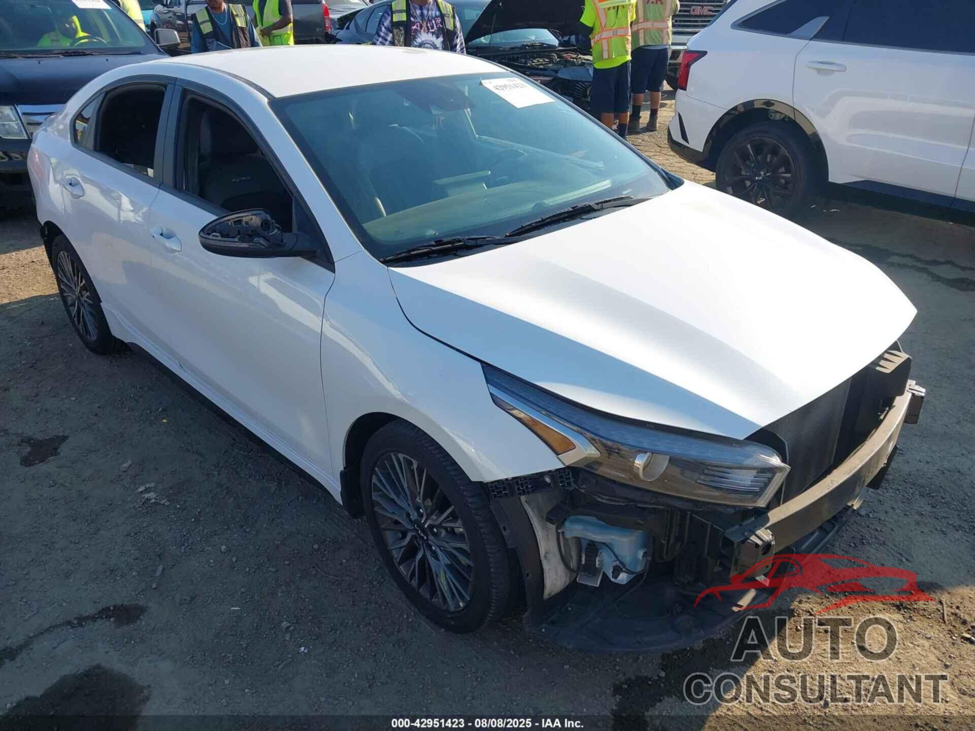 KIA FORTE 2023 - 3KPF54AD6PE649839